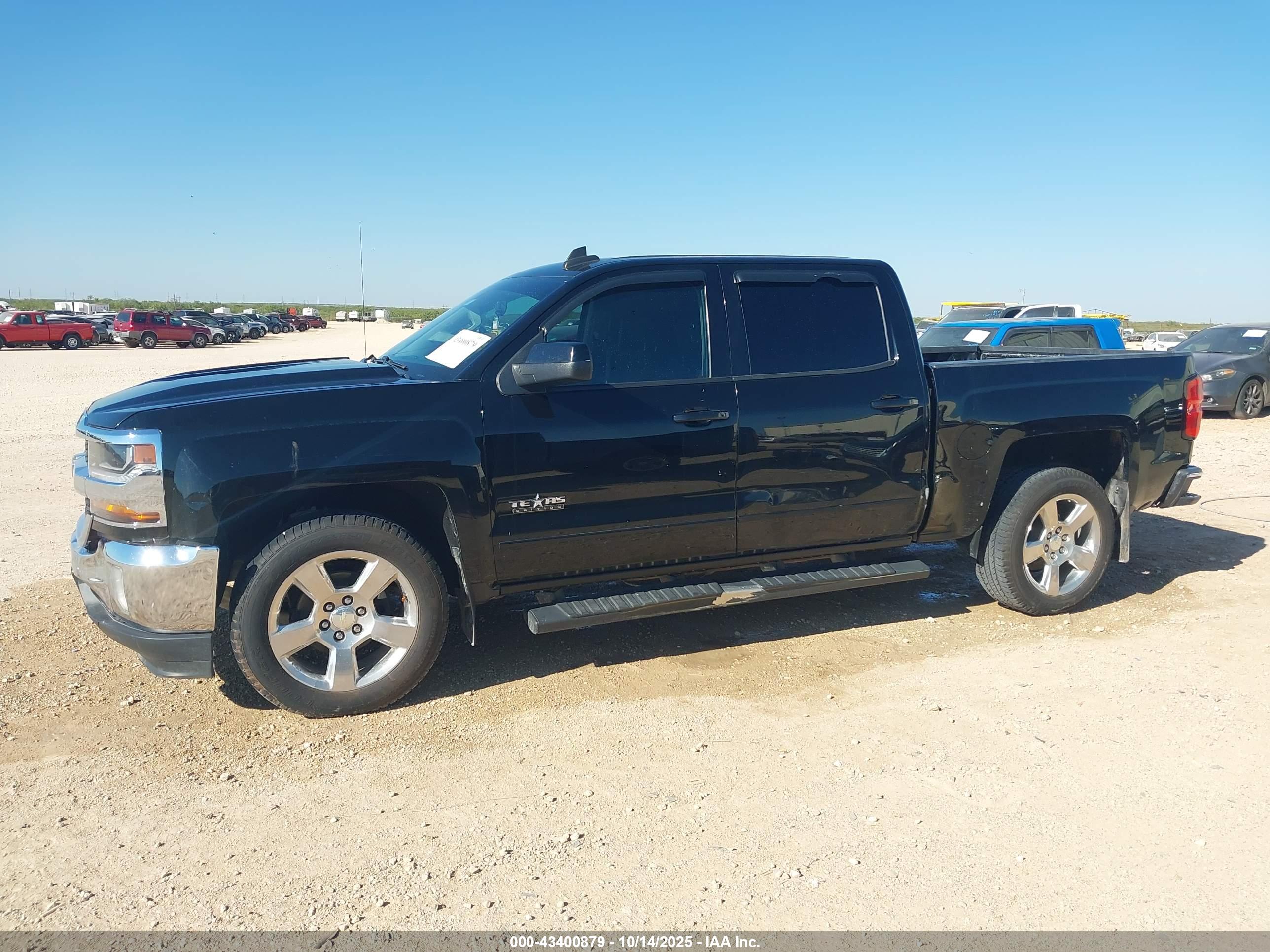 CHEVROLET SILVERADO image 6