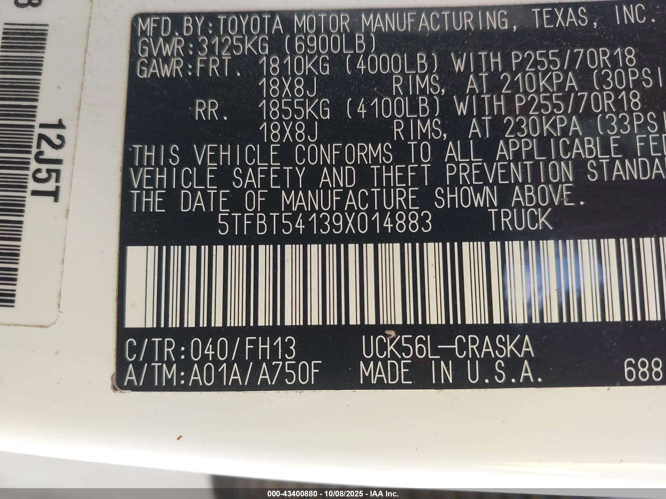 TOYOTA TUNDRA image 9