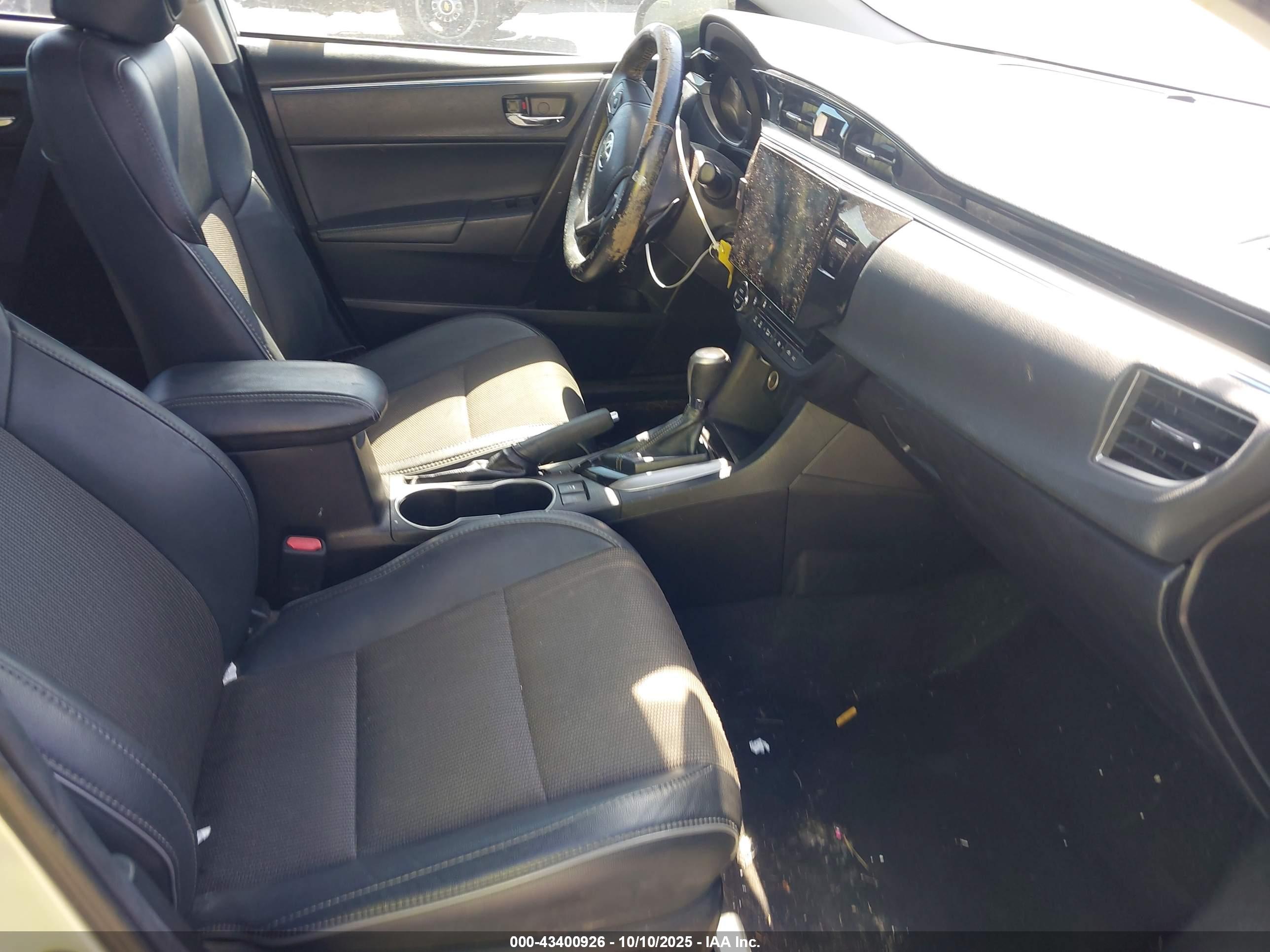 TOYOTA COROLLA image 5