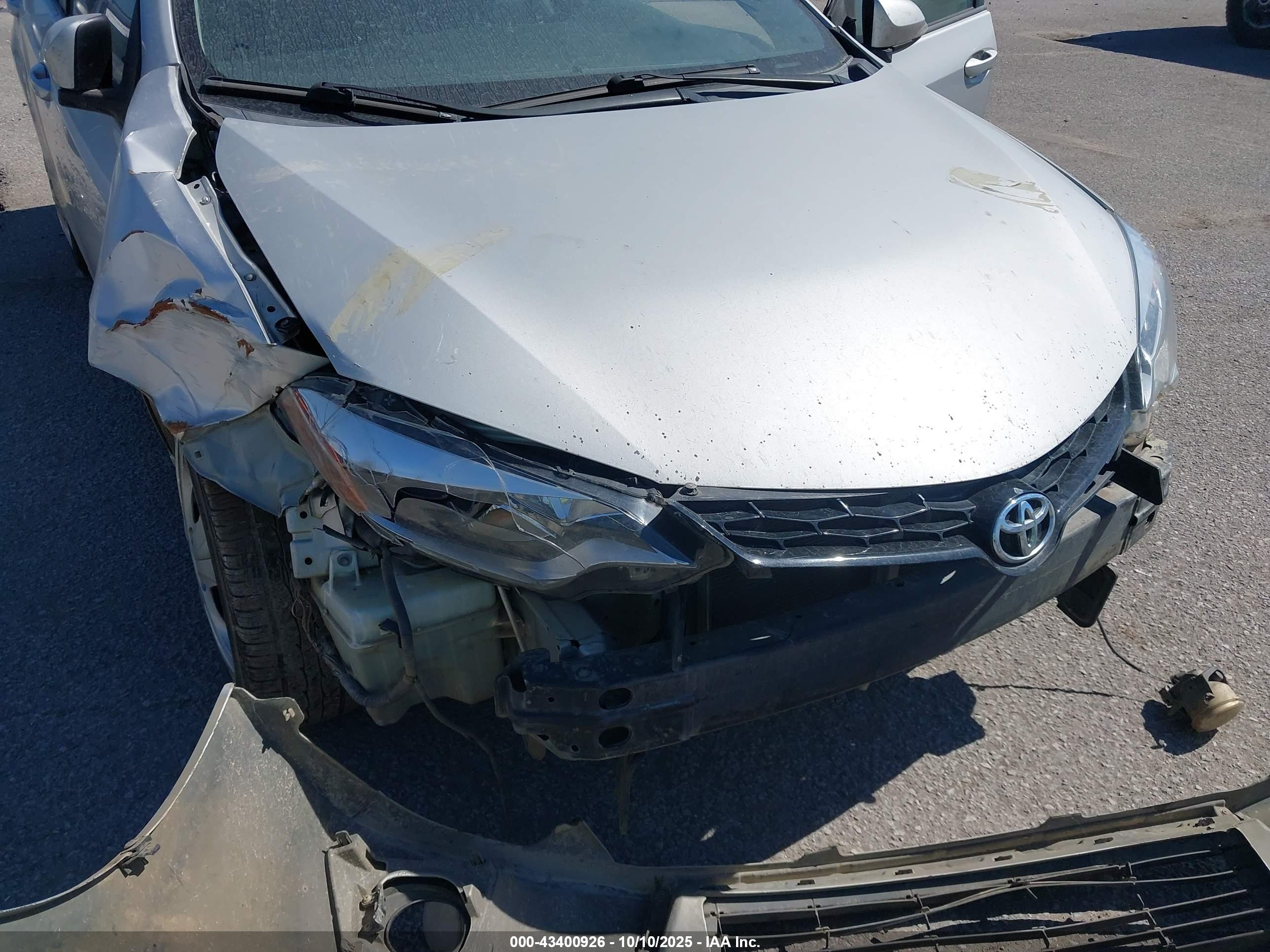 TOYOTA COROLLA image 6