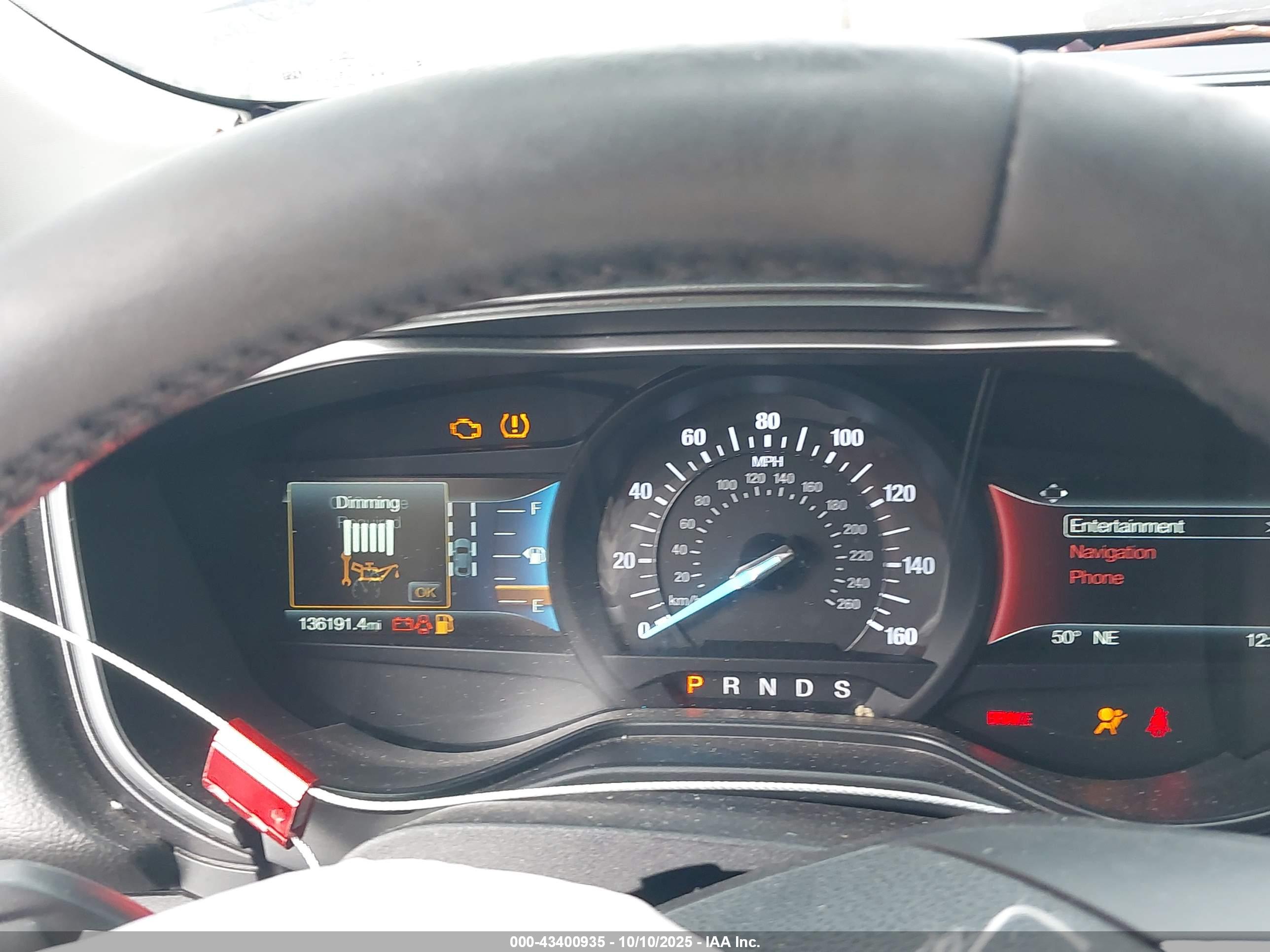 FORD FUSION image 7