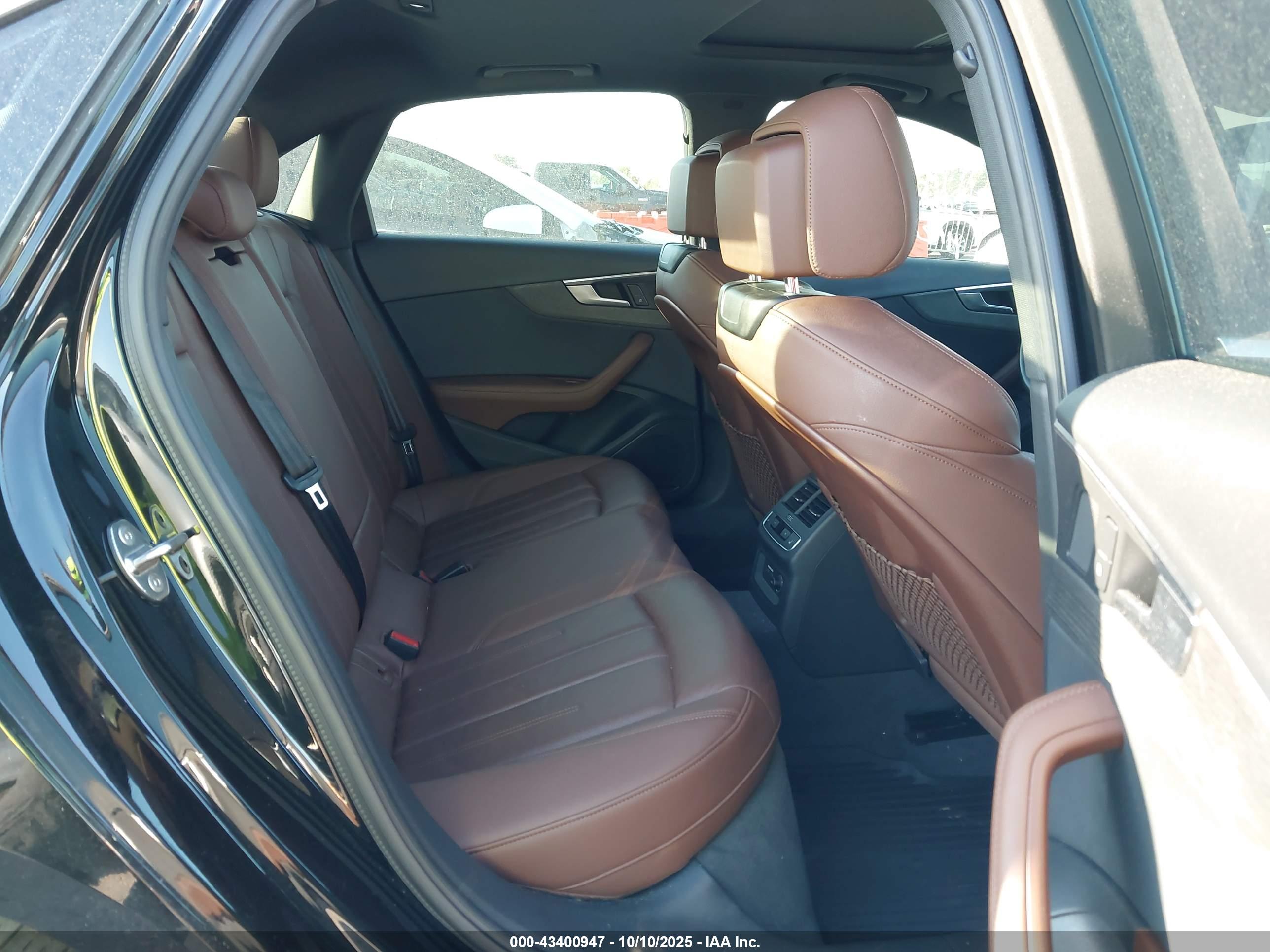 AUDI A4 image 8