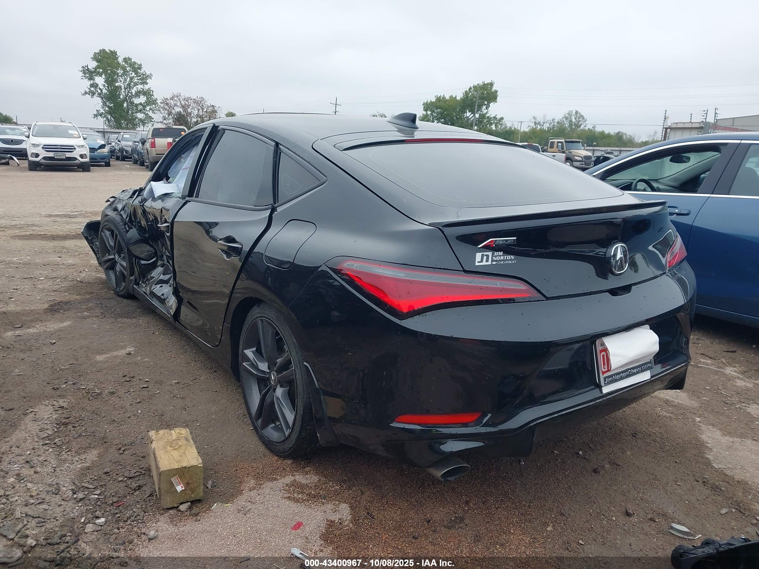 ACURA INTEGRA image 3