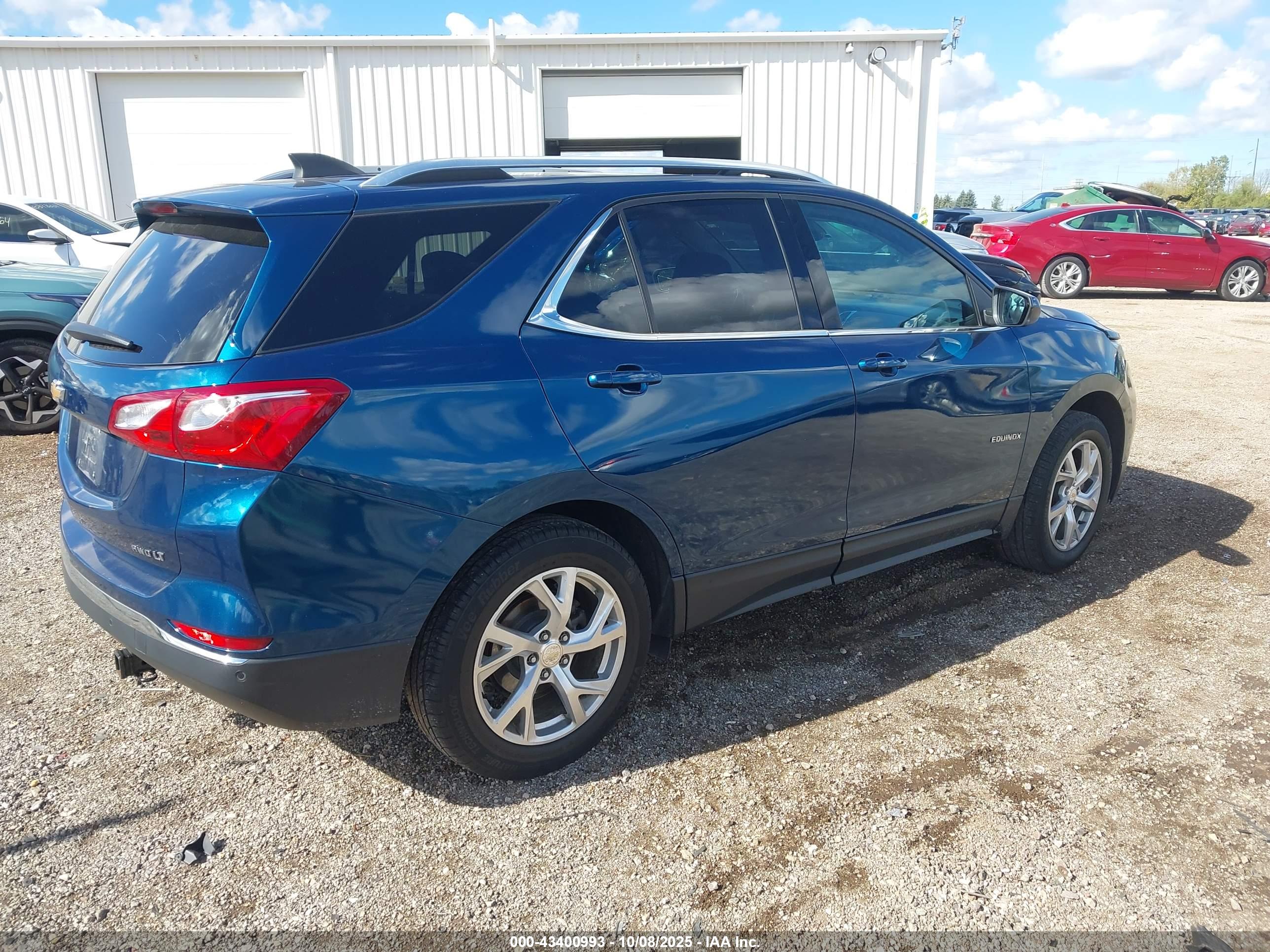 CHEVROLET EQUINOX image 4