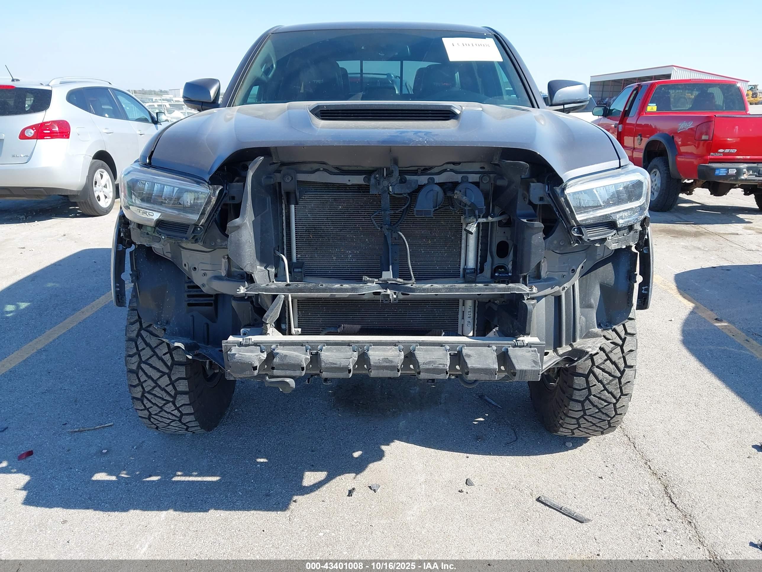TOYOTA TACOMA image 6