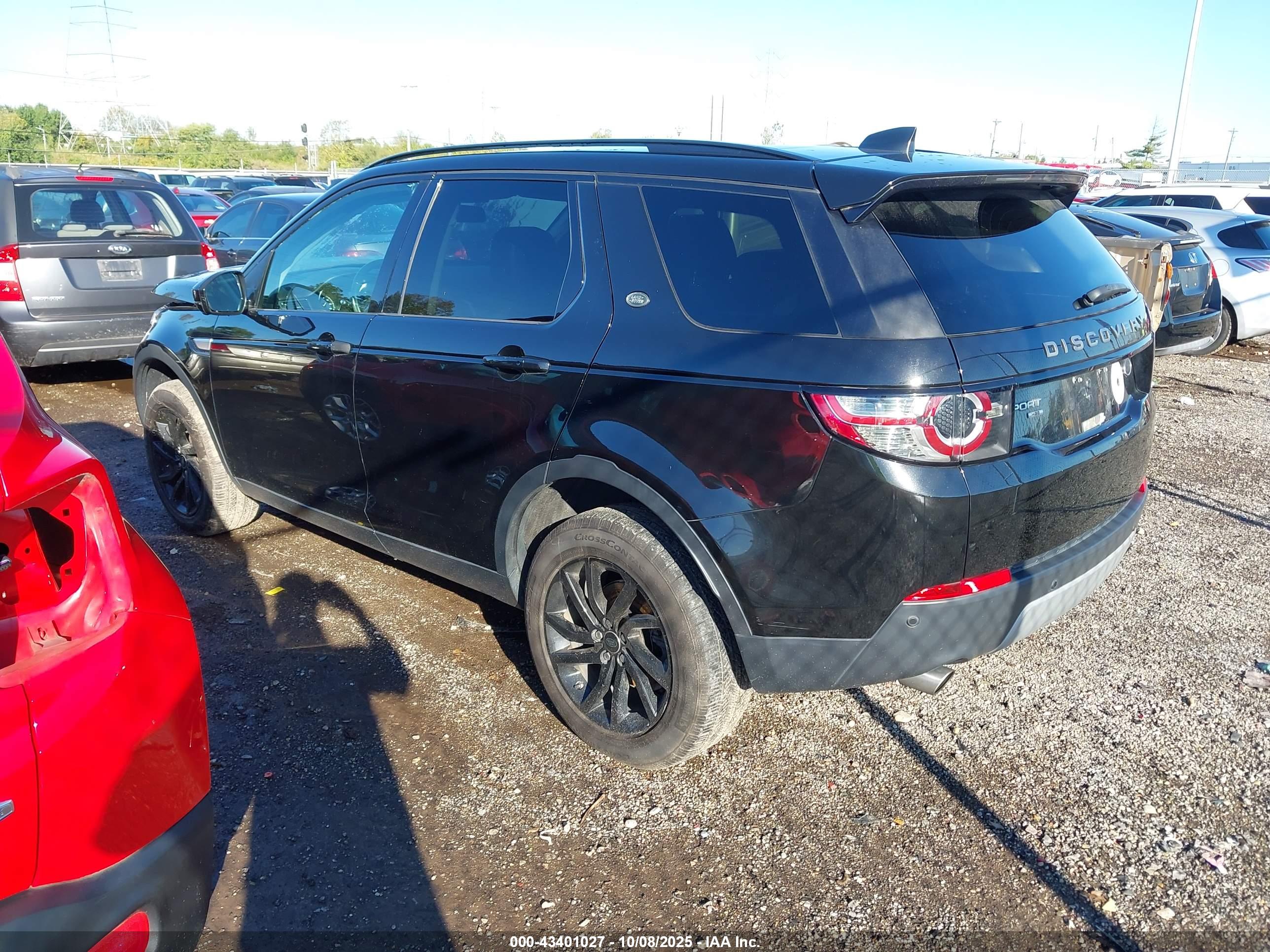 LAND ROVER image 3