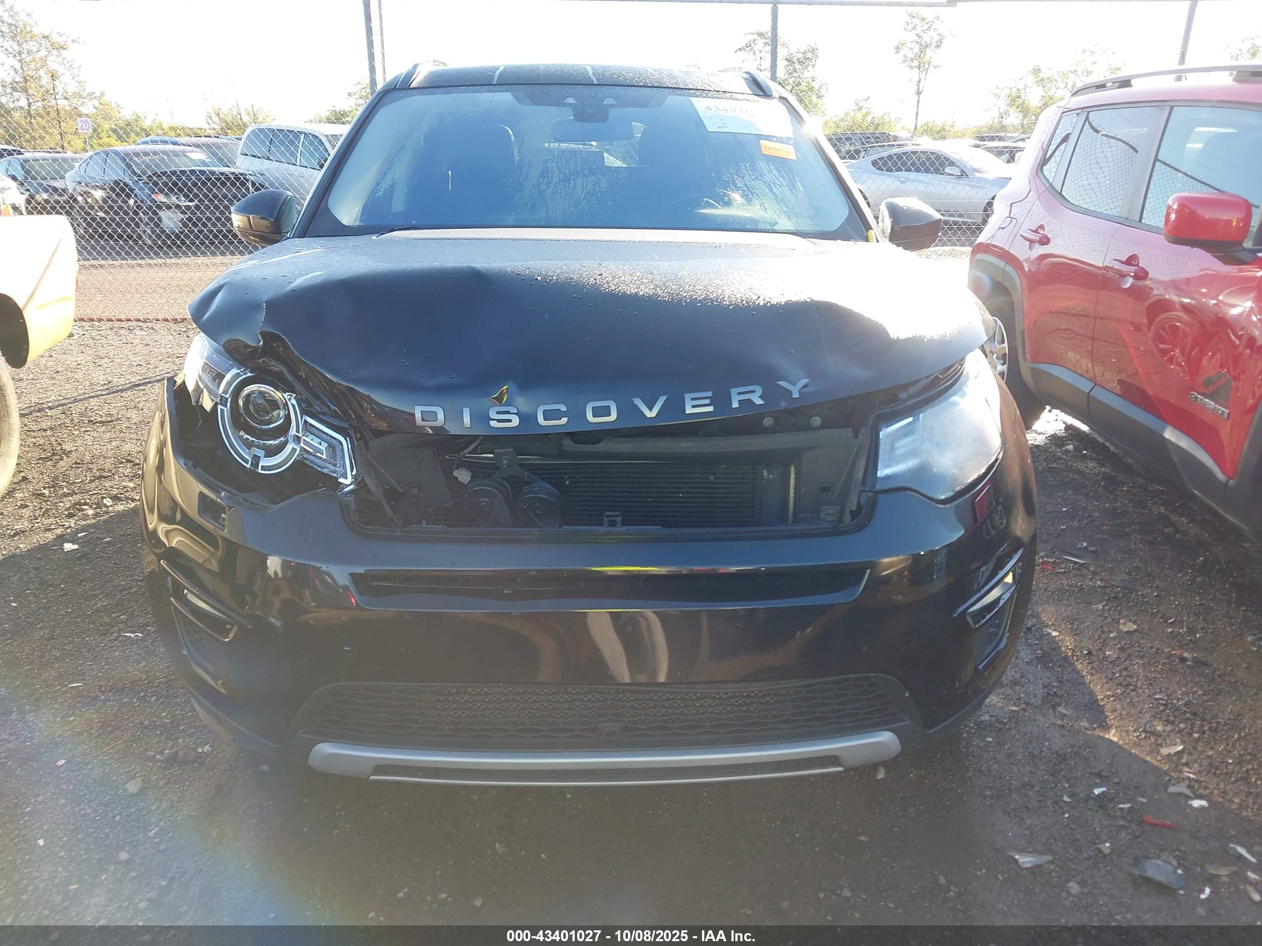 LAND ROVER image 6