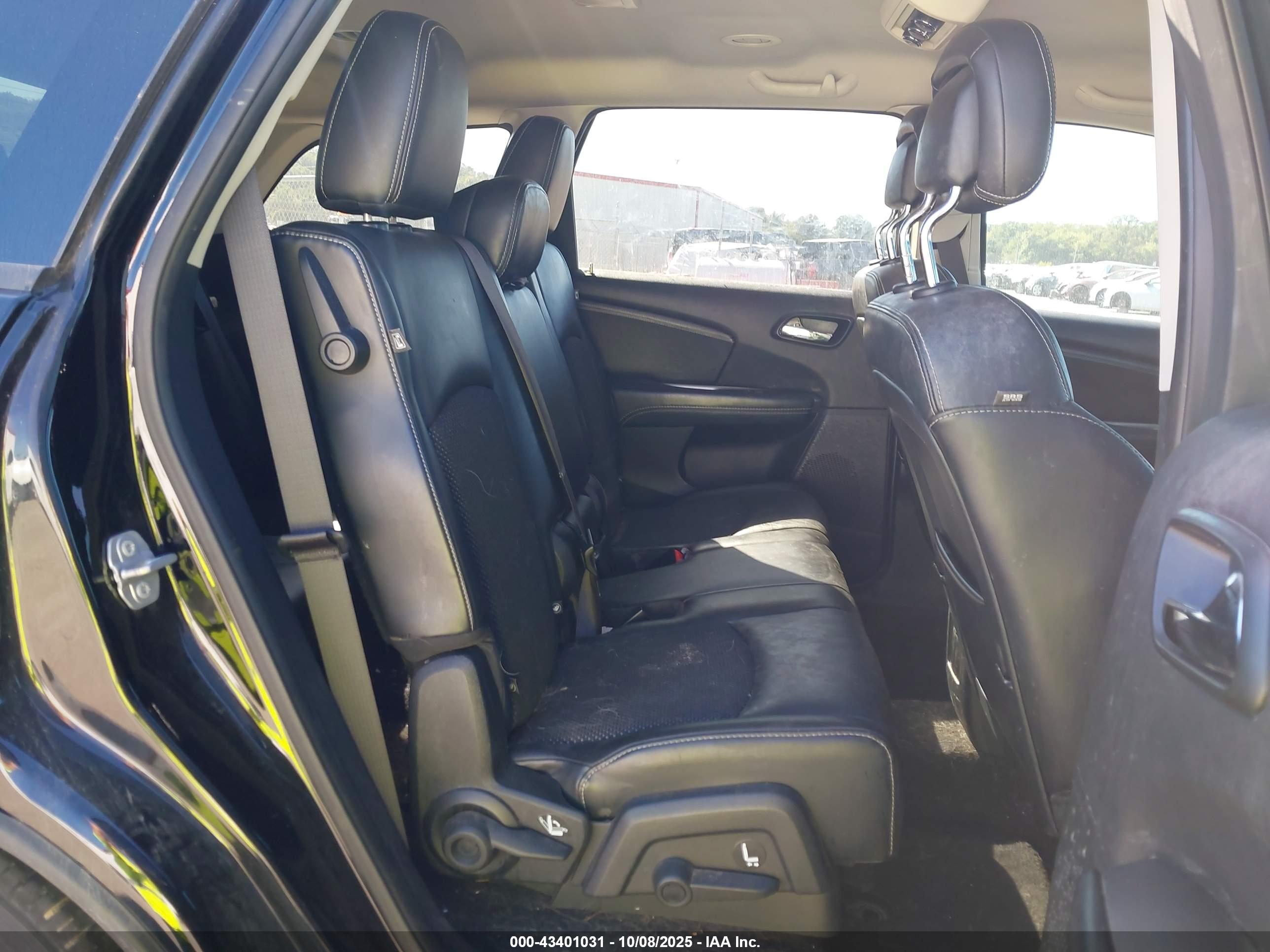 DODGE JOURNEY image 8