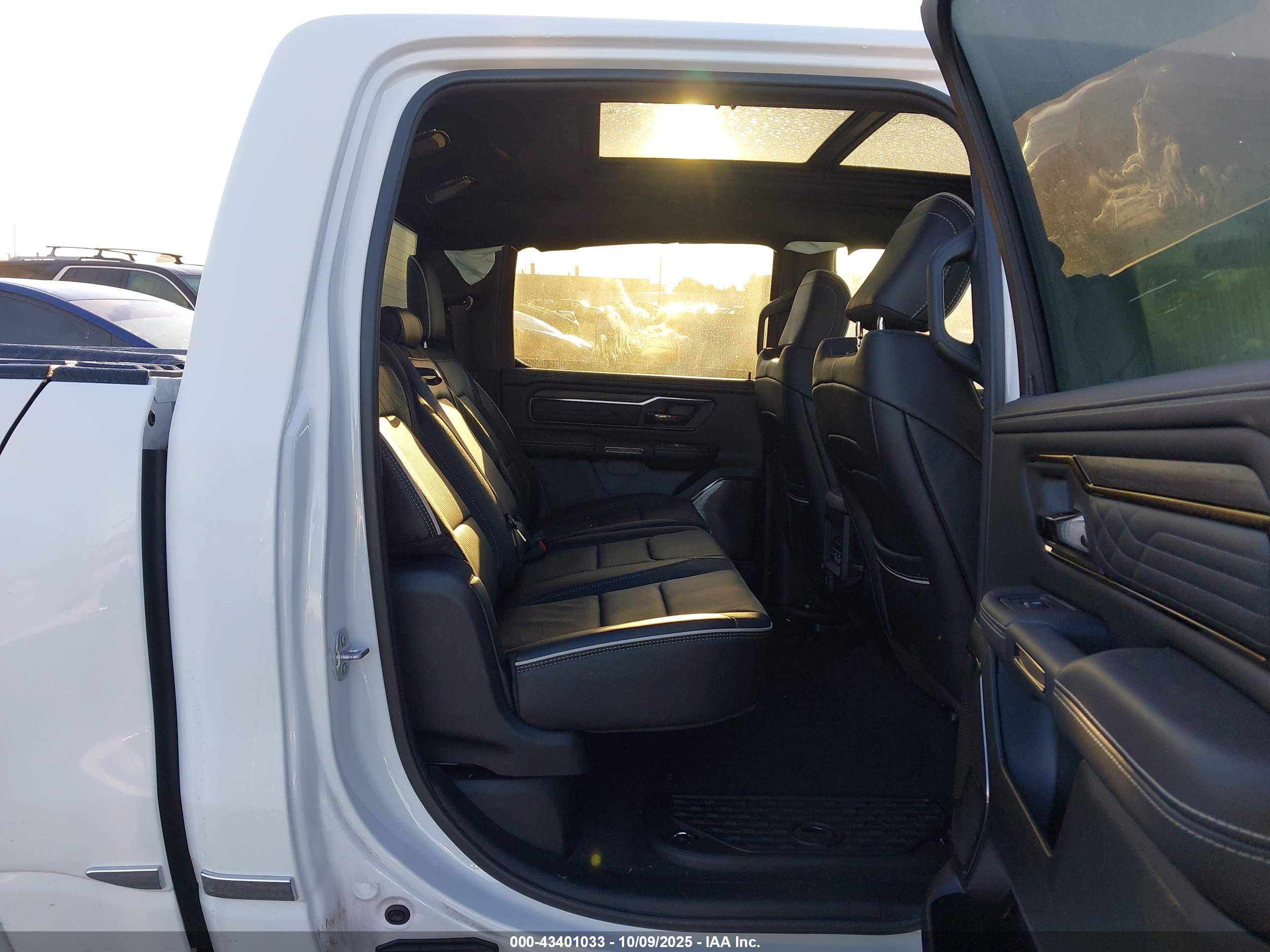 RAM 1500 image 8