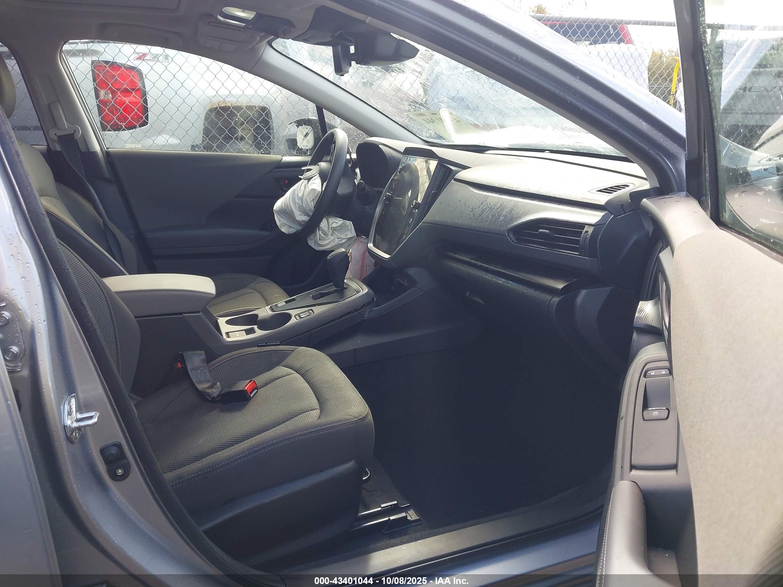 SUBARU CROSSTREK image 5
