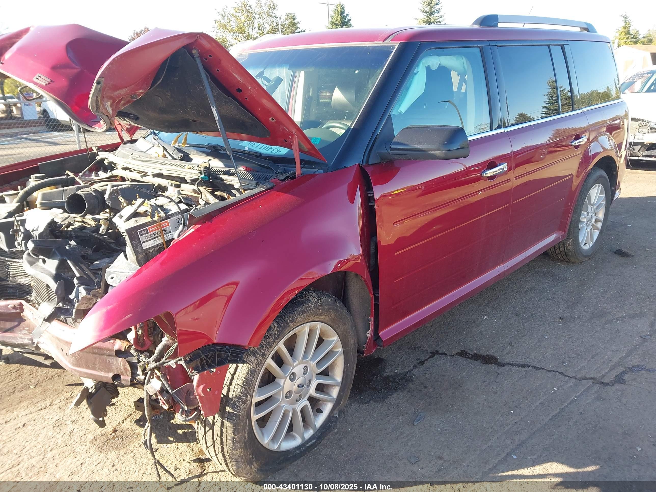 FORD FLEX image 2