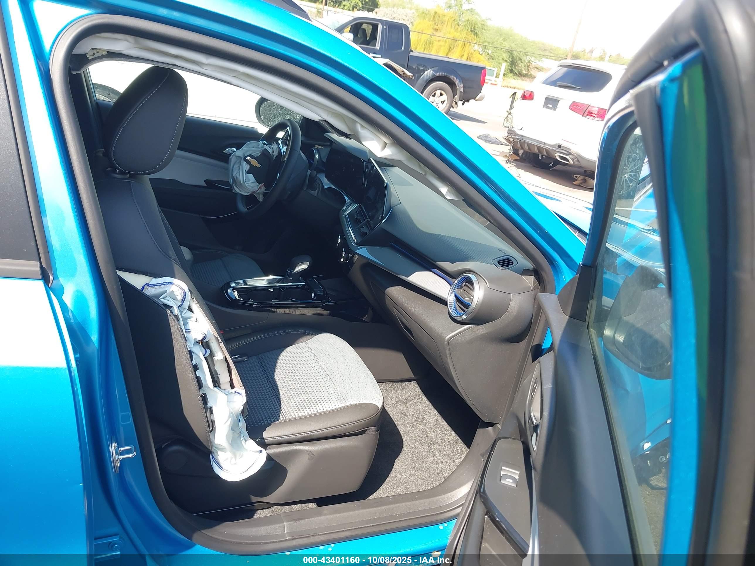 CHEVROLET TRAX image 5