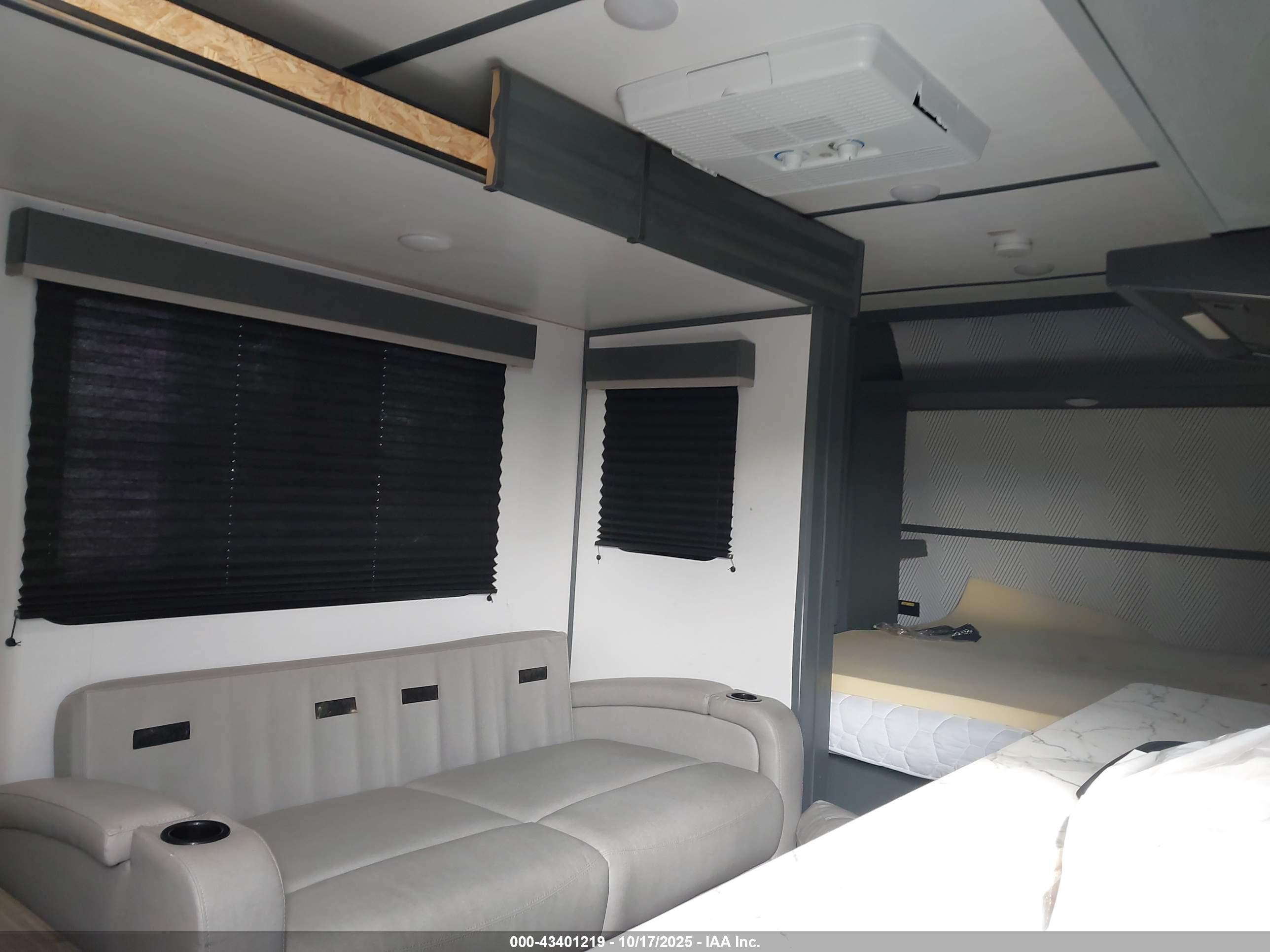 KEYSTONE RV image 5