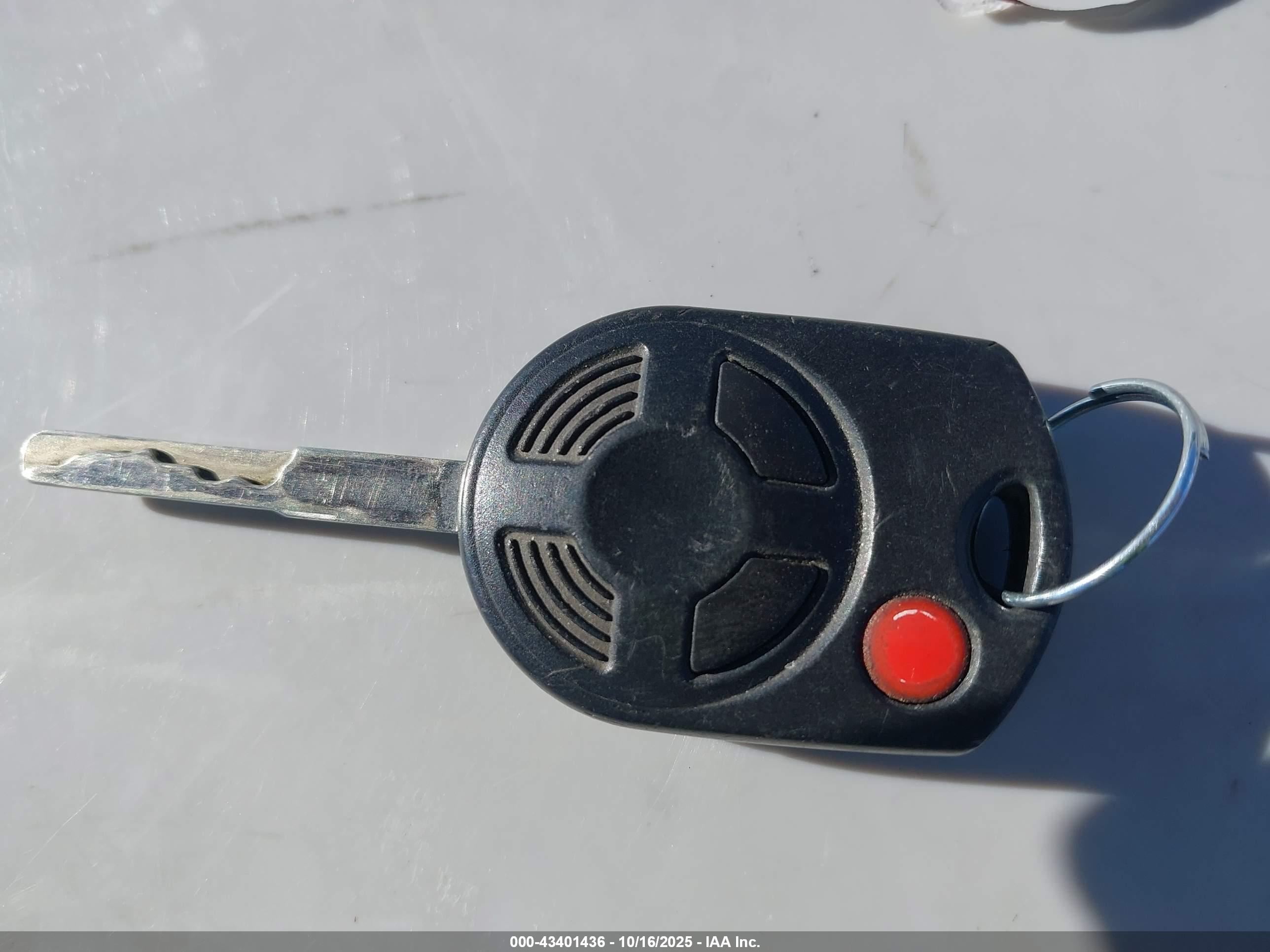 FORD ESCAPE image 11