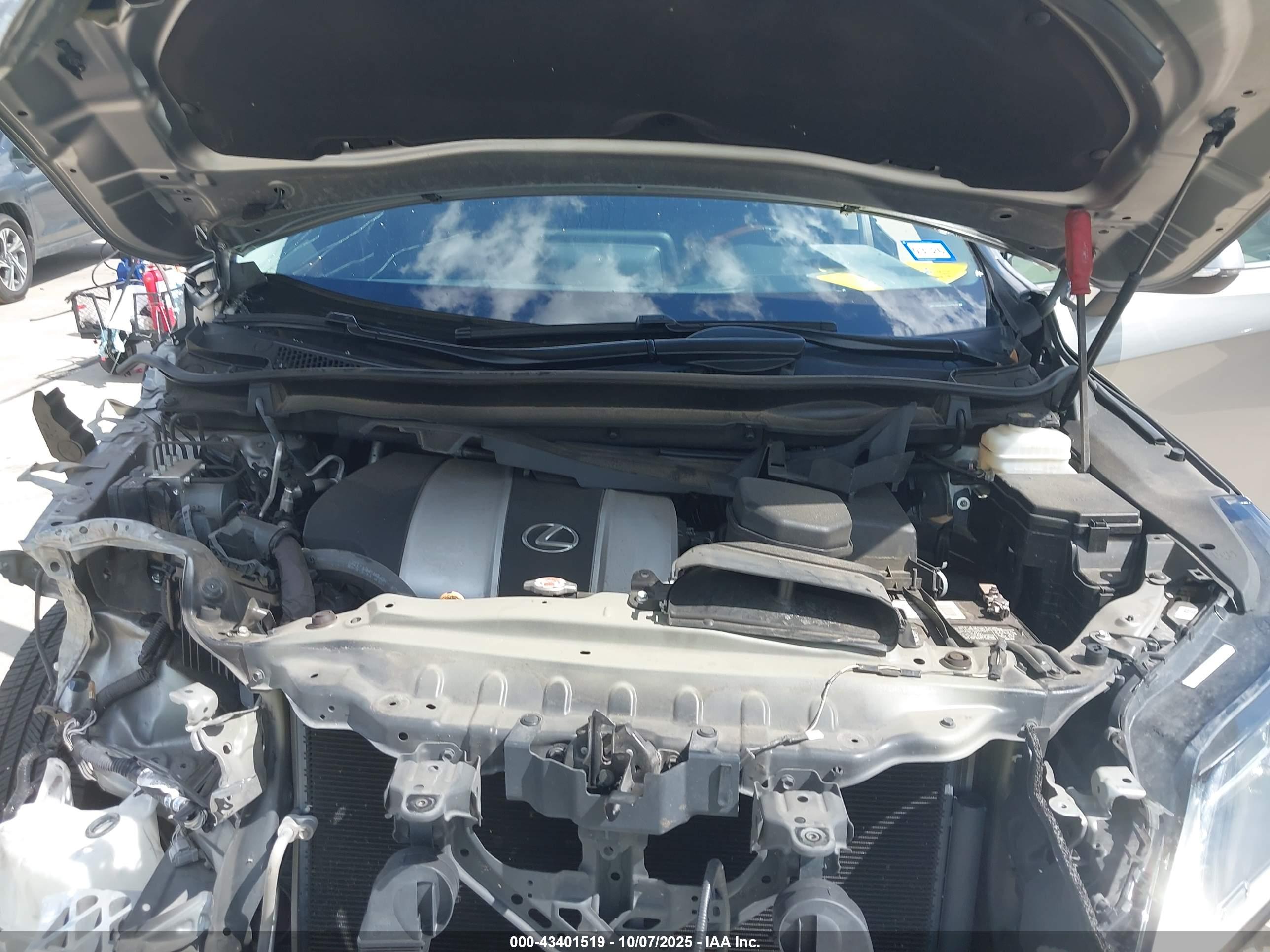 LEXUS RX image 10