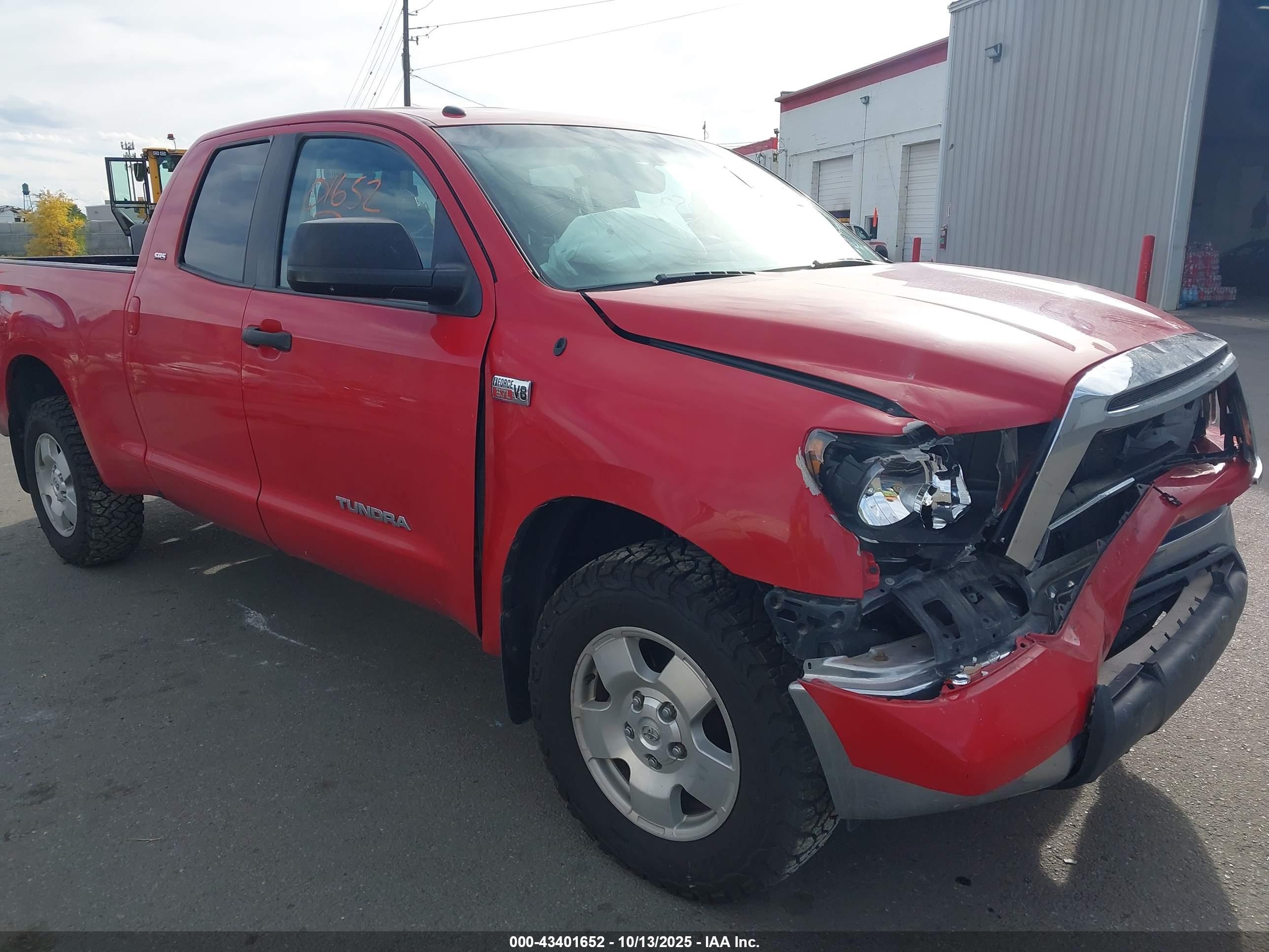 TOYOTA TUNDRA image 6