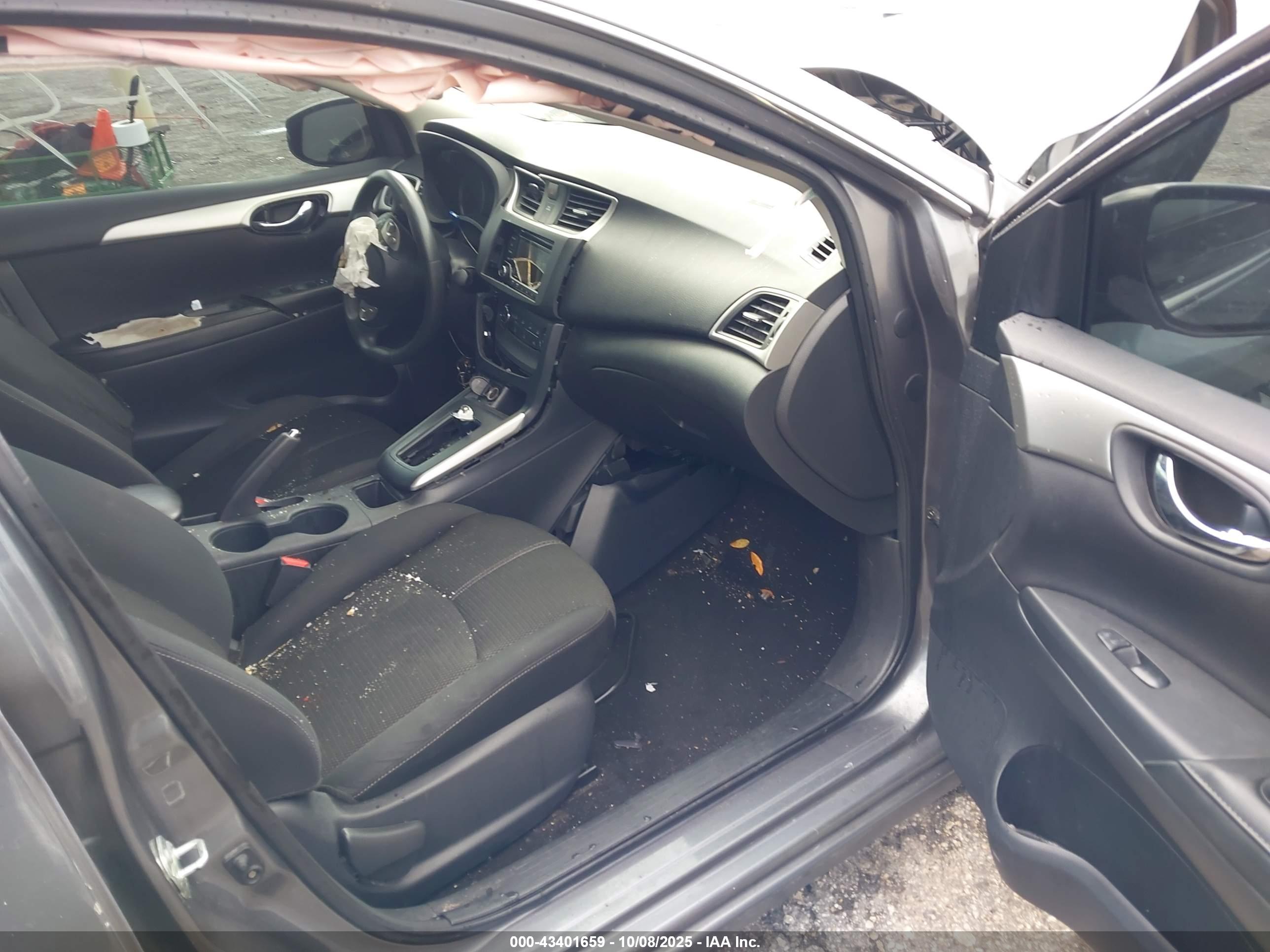 NISSAN SENTRA image 5