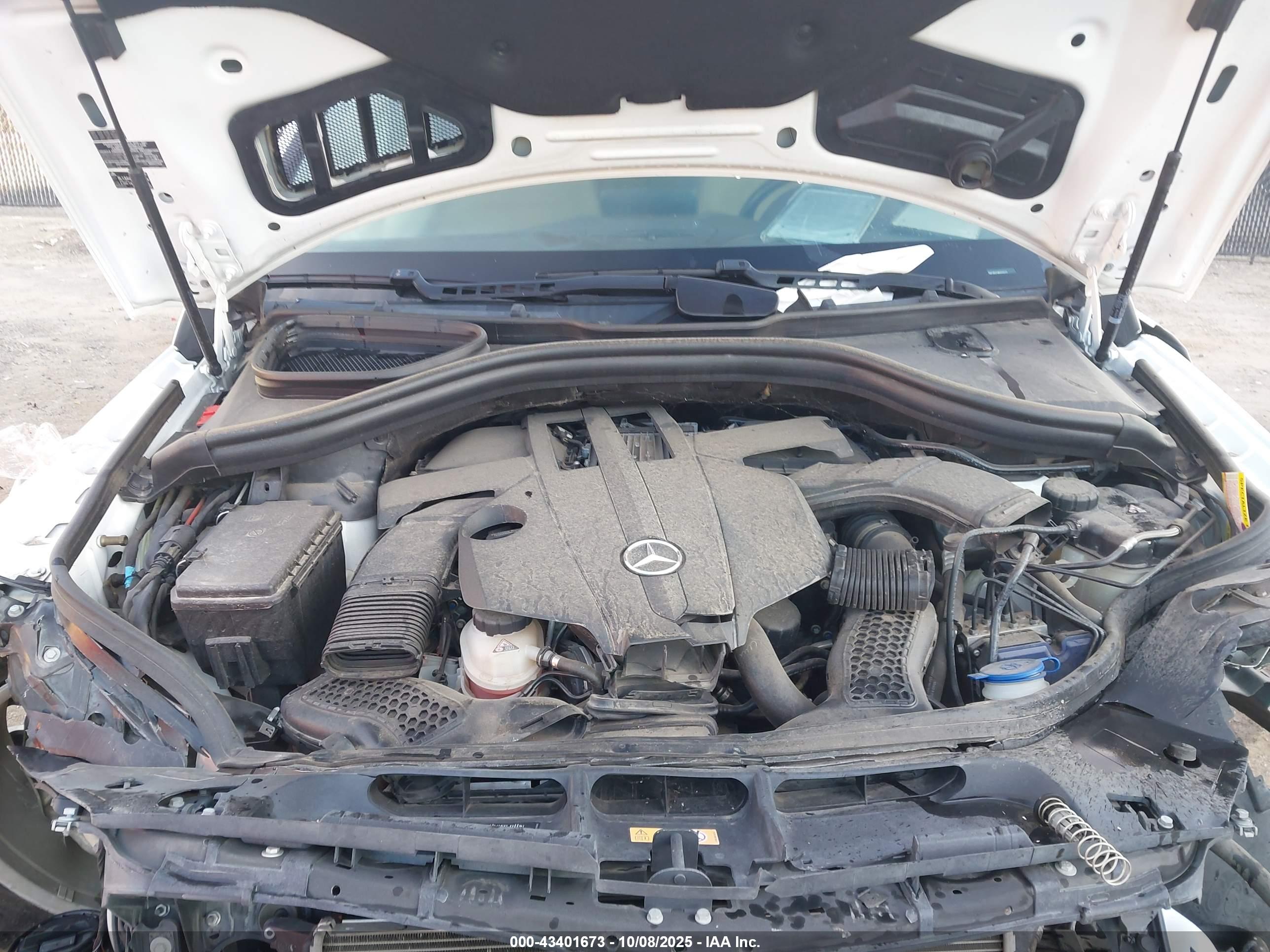 MERCEDES-BENZ GLS image 10
