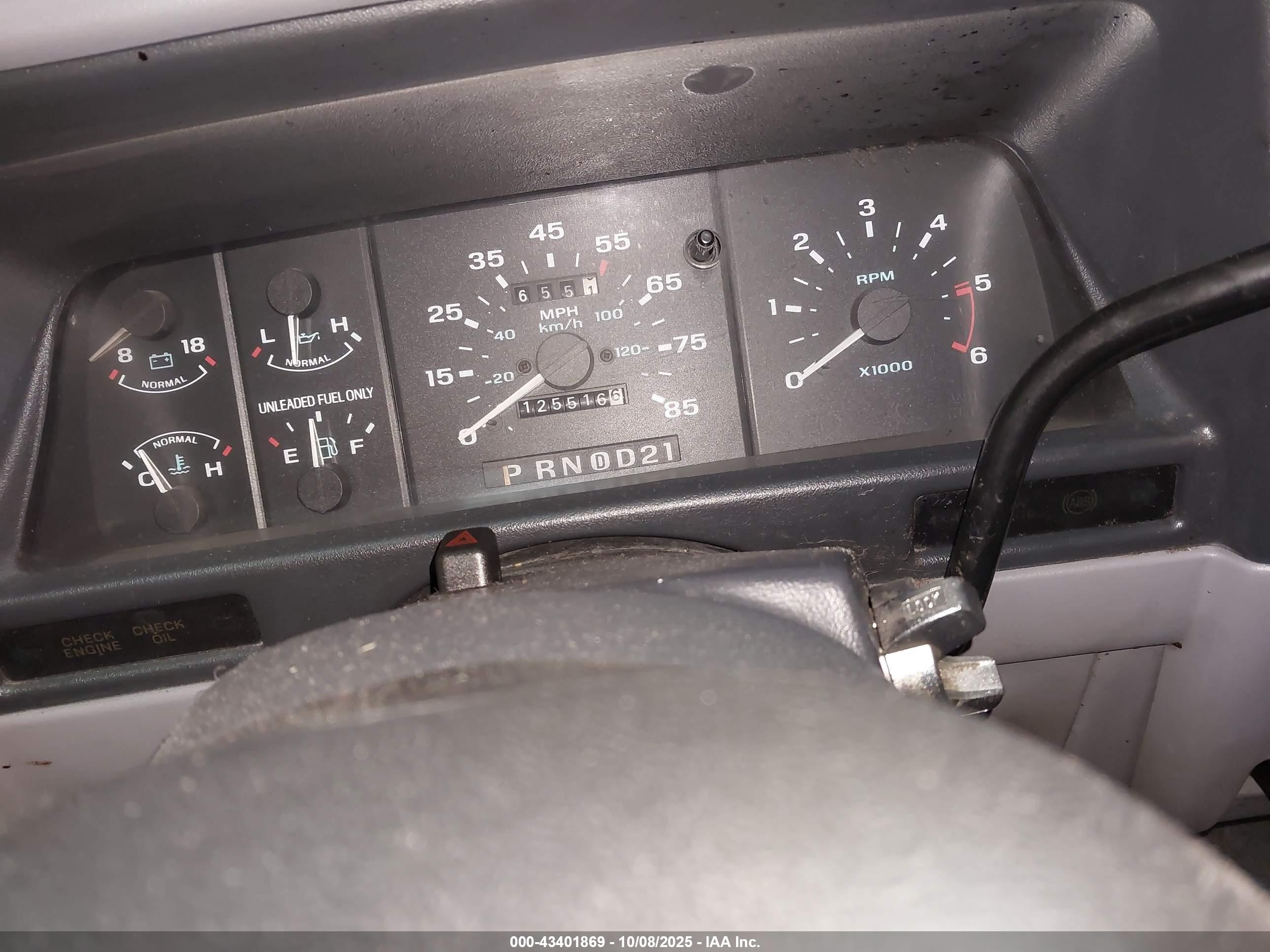 FORD EXPLORER image 7