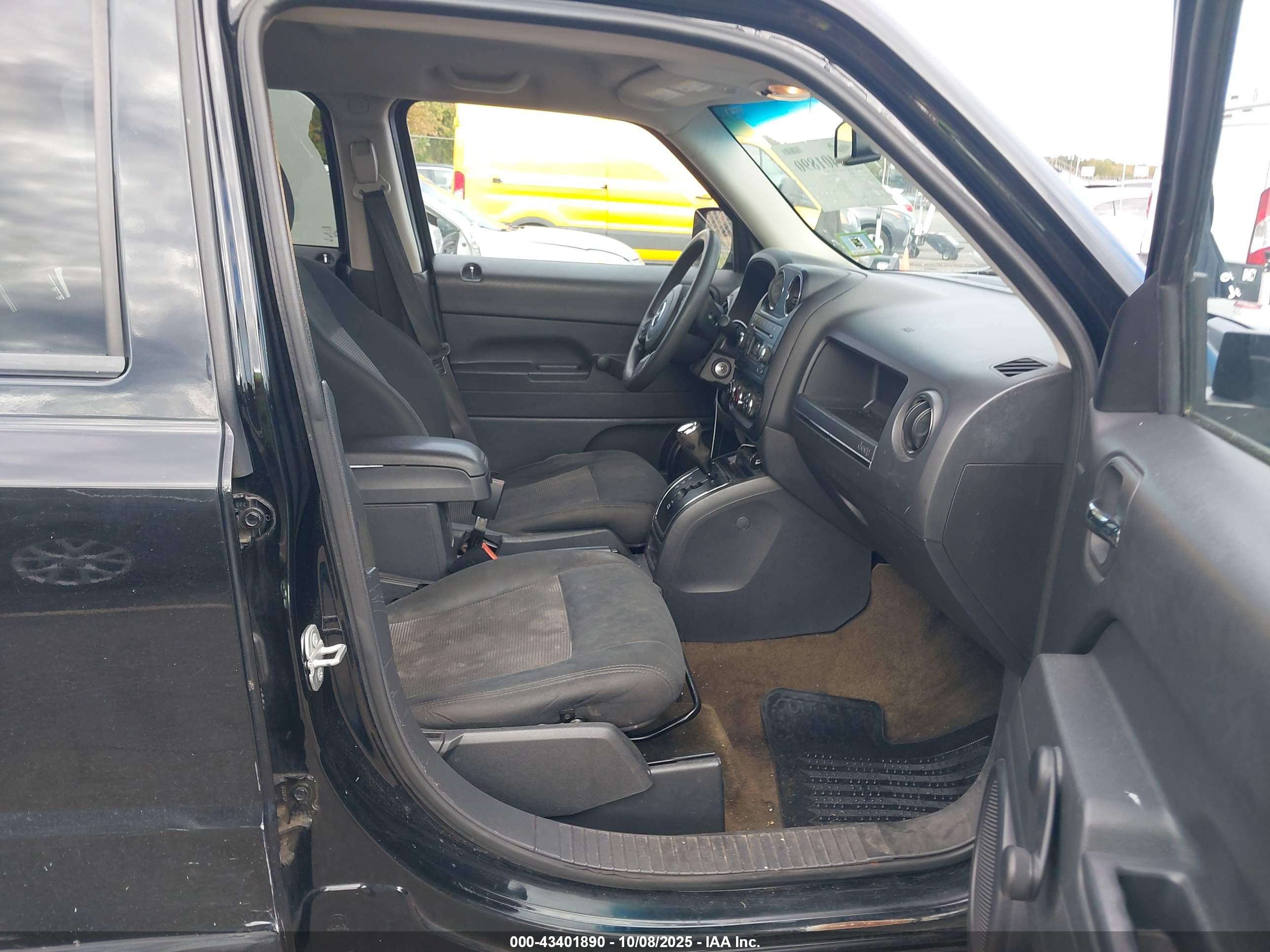 JEEP PATRIOT image 5