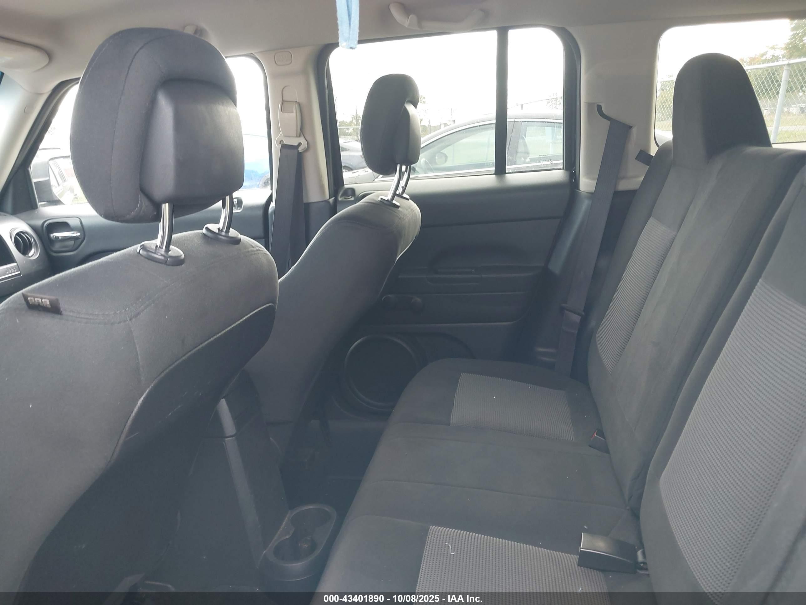 JEEP PATRIOT image 8