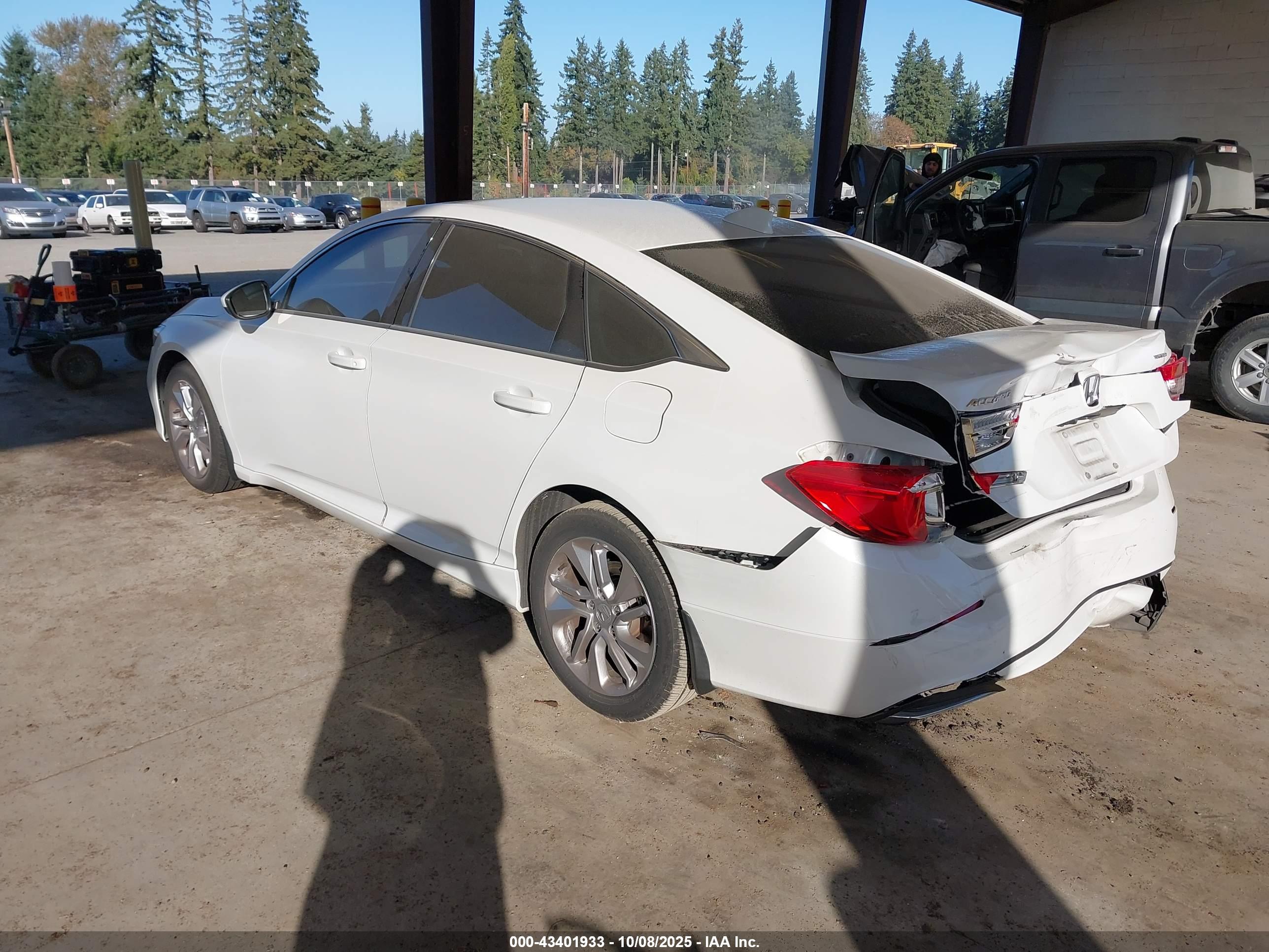 HONDA ACCORD image 3