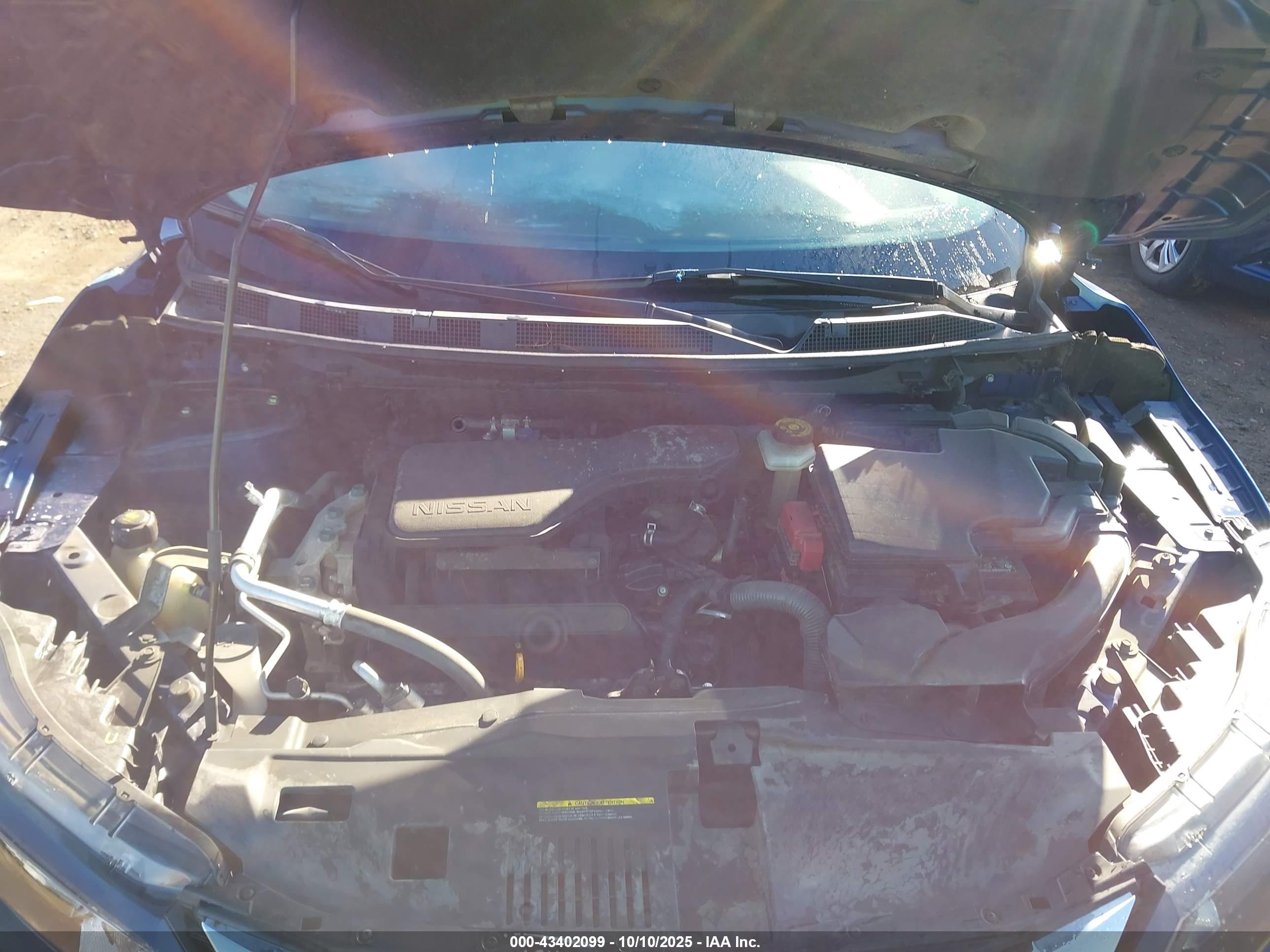 NISSAN ROGUE image 10