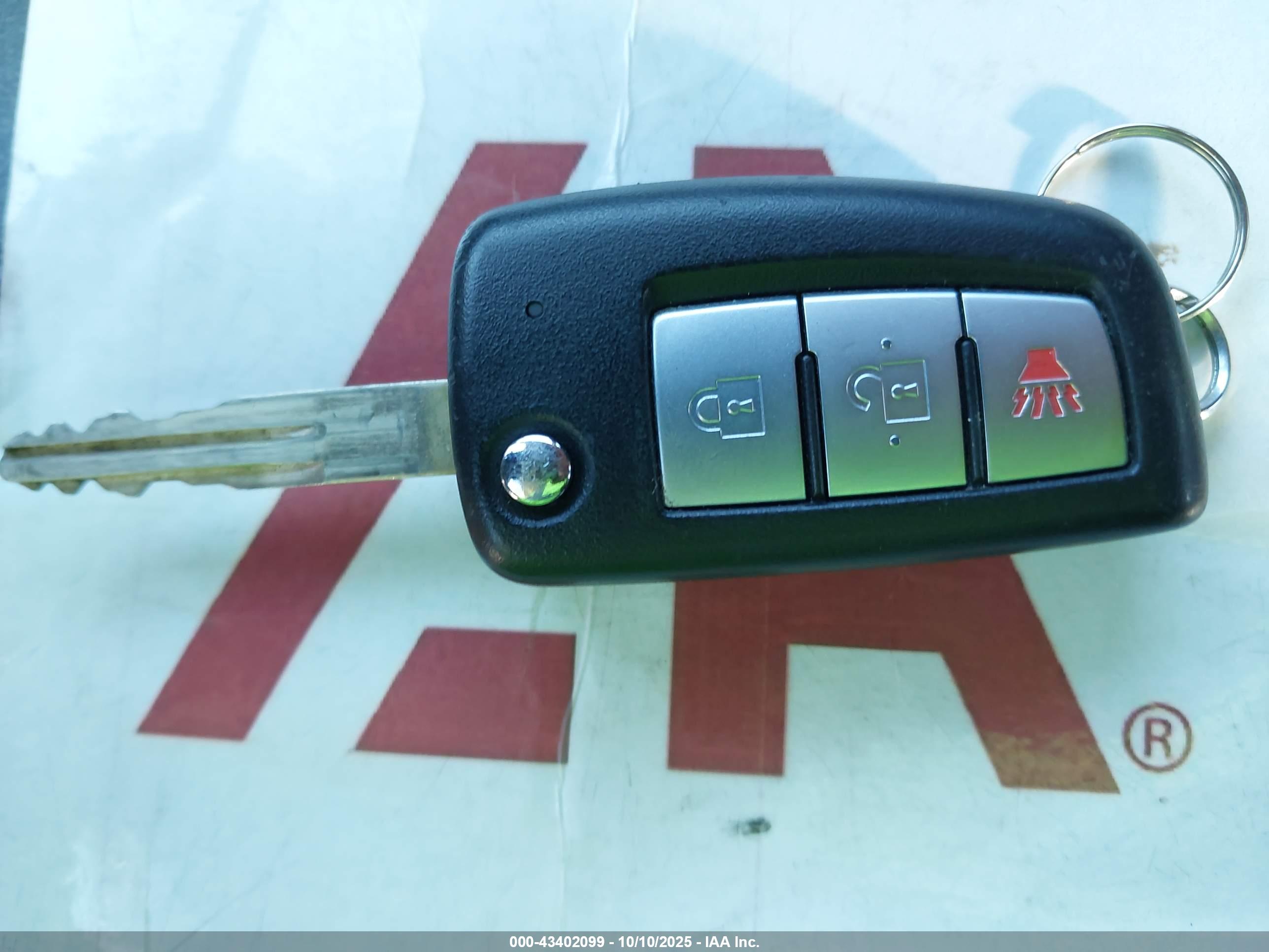 NISSAN ROGUE image 11