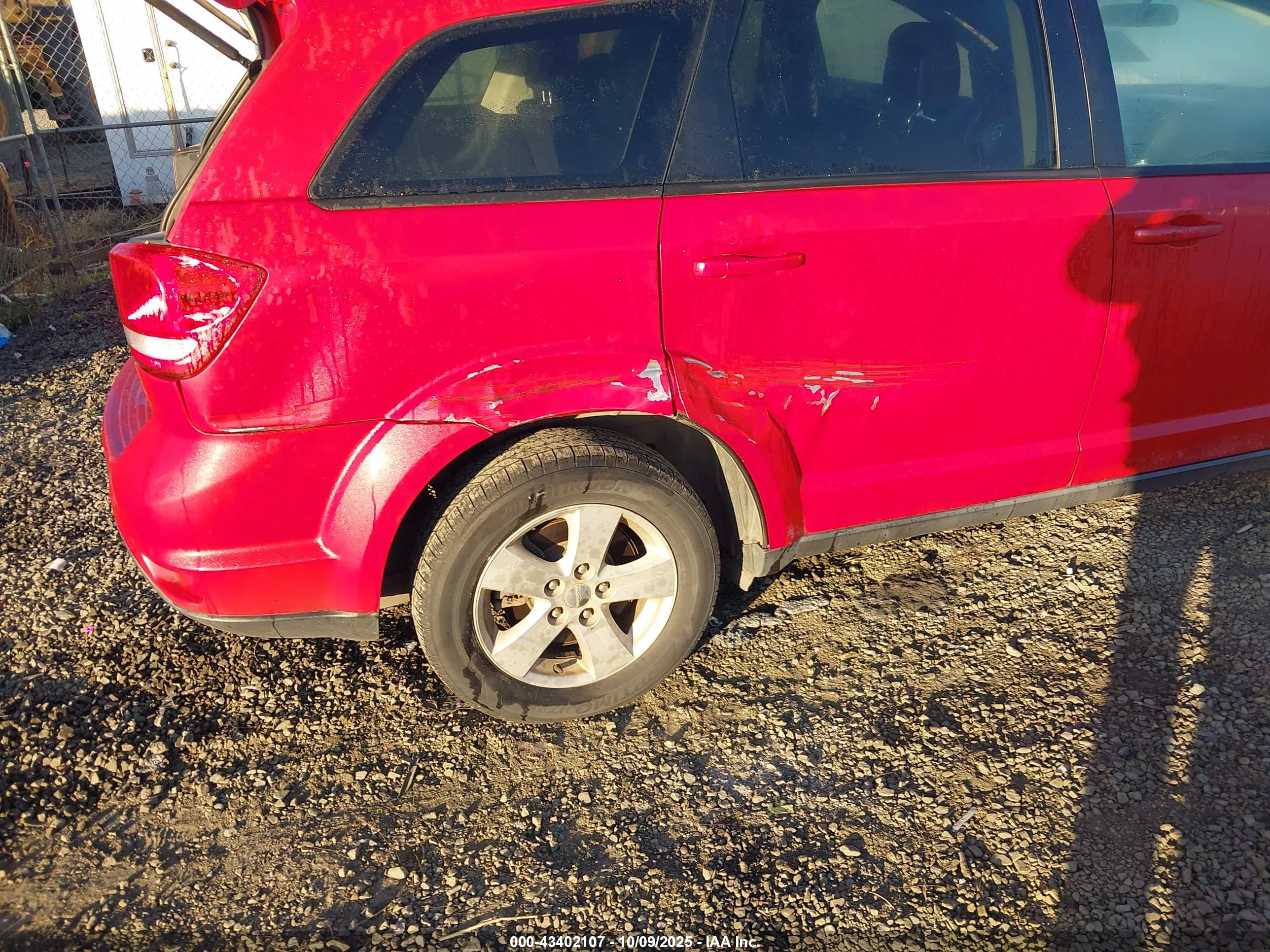 DODGE JOURNEY image 6