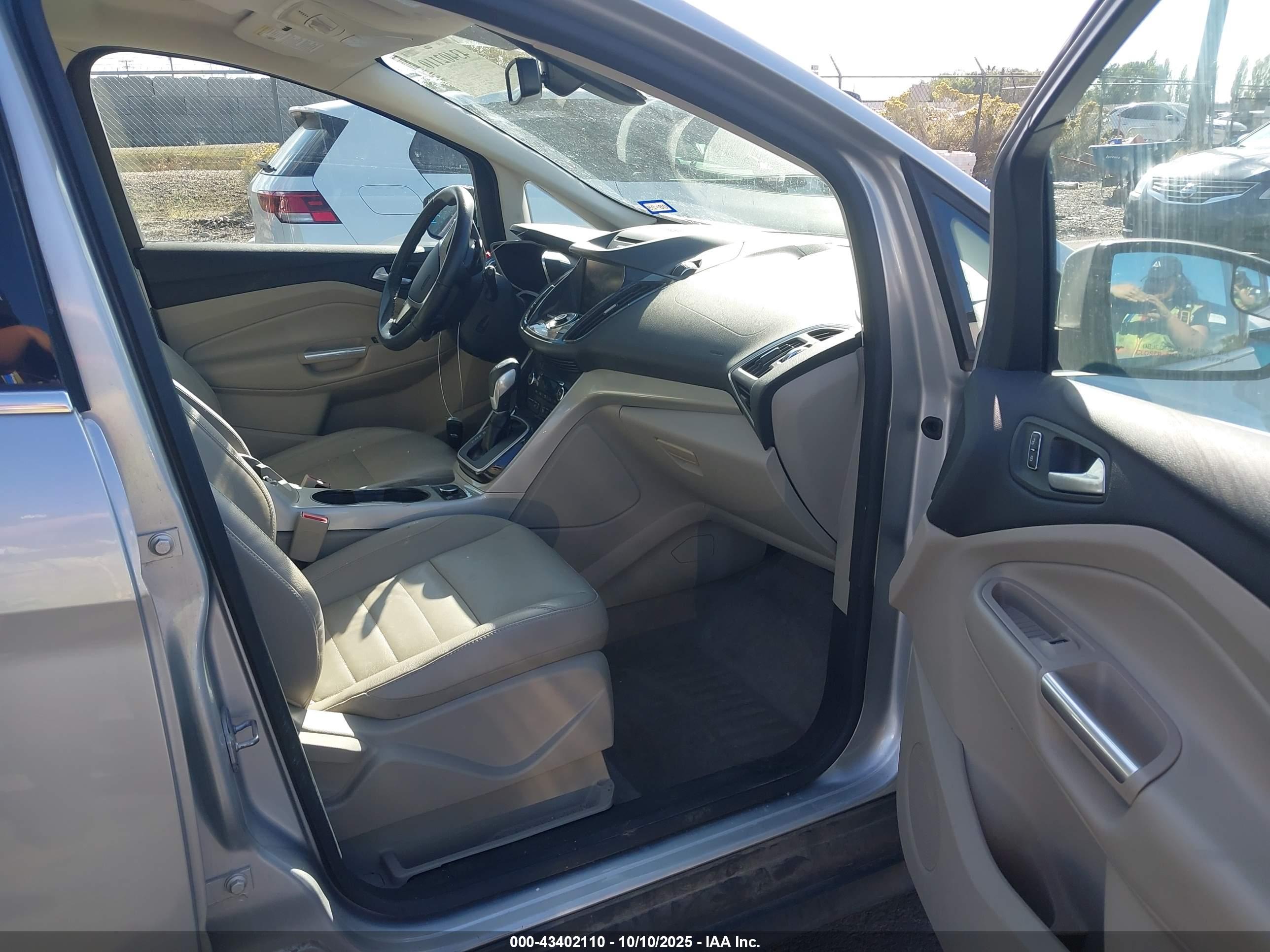 FORD C-MAX image 5