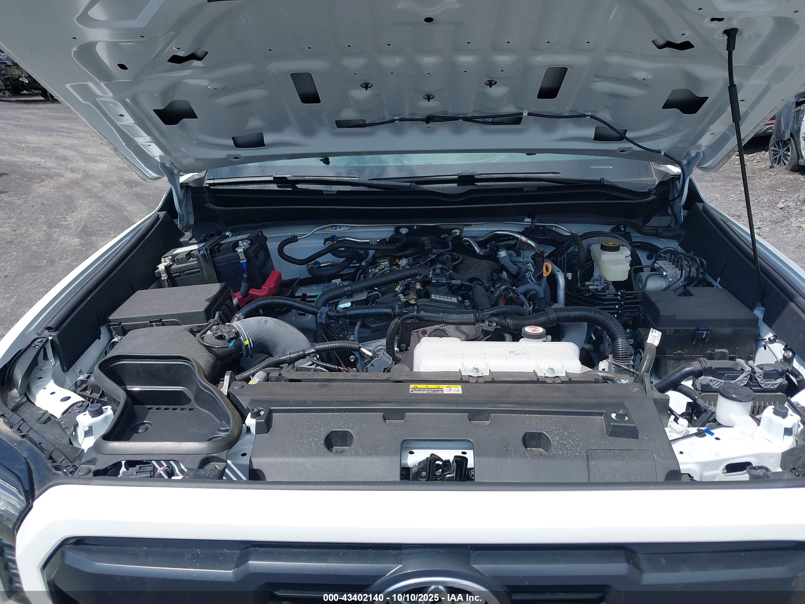 TOYOTA TACOMA image 10