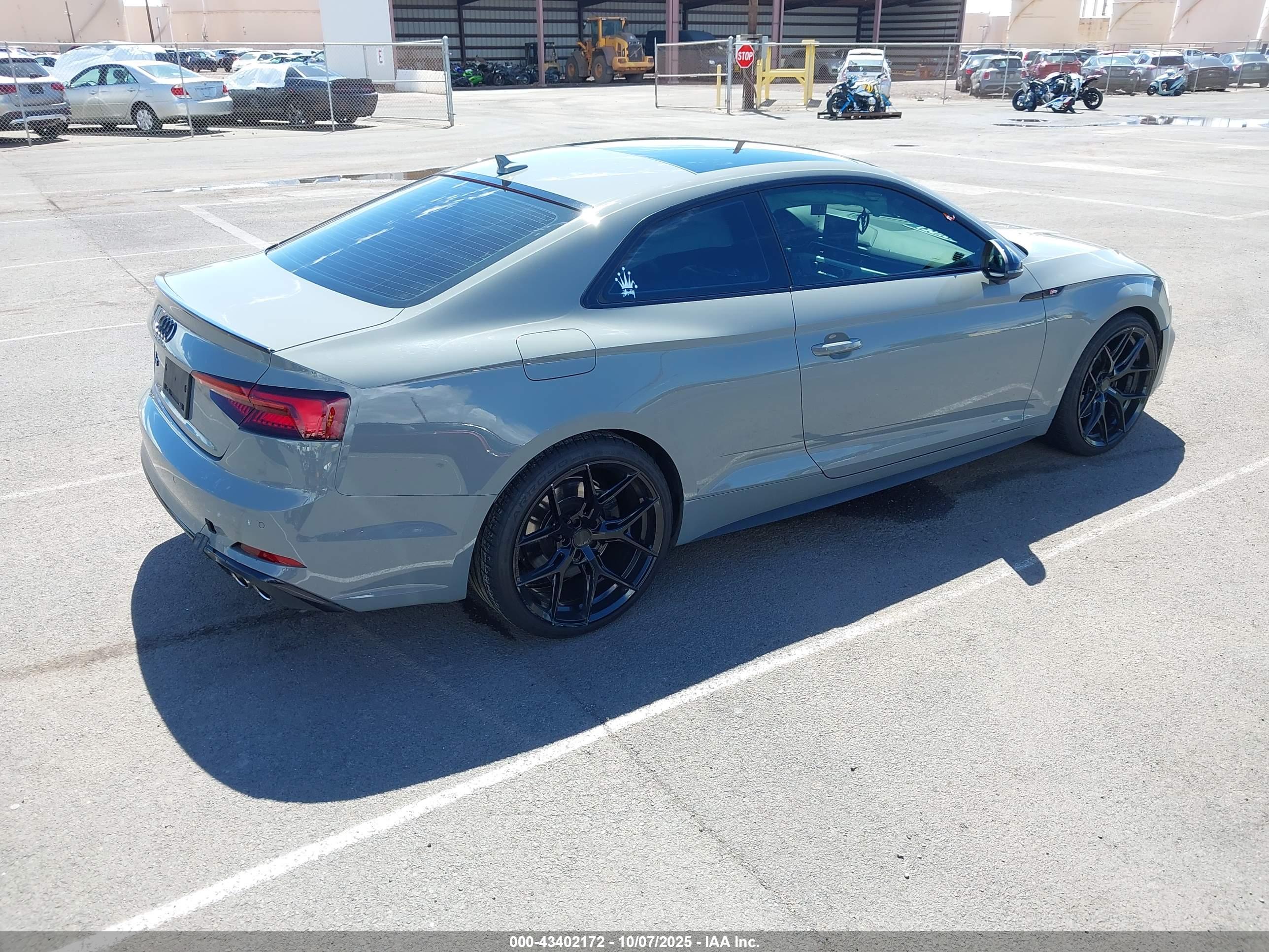 AUDI S5 image 4