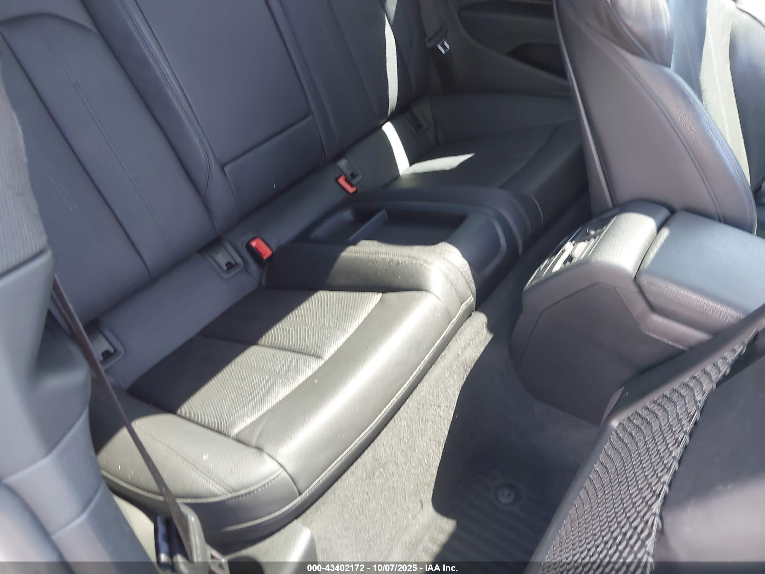 AUDI S5 image 8