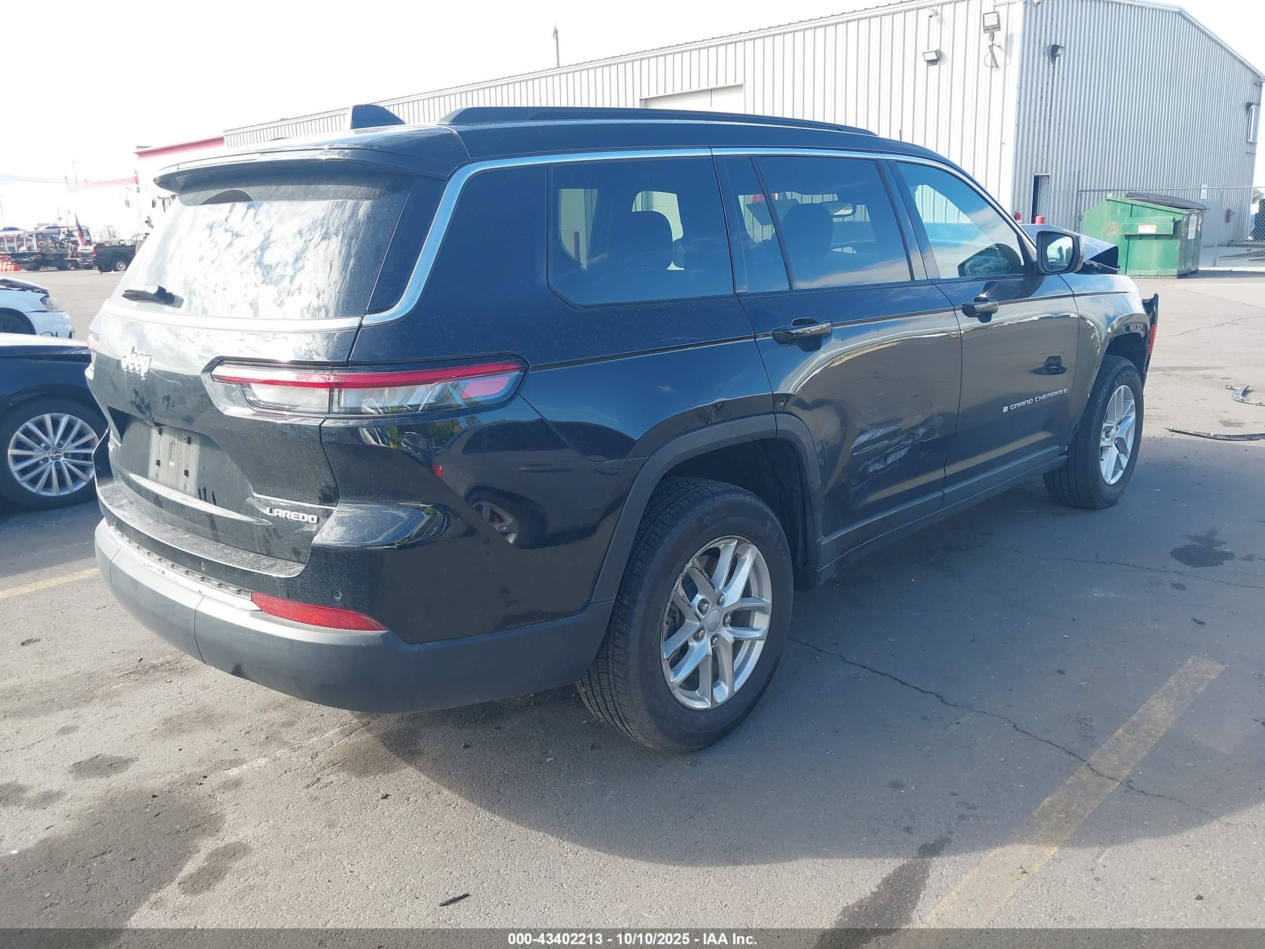 JEEP GRAND image 4