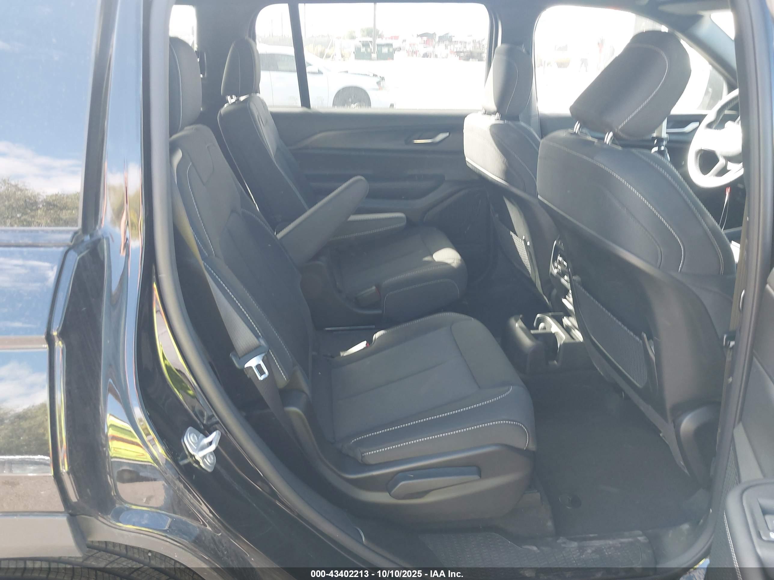 JEEP GRAND image 8