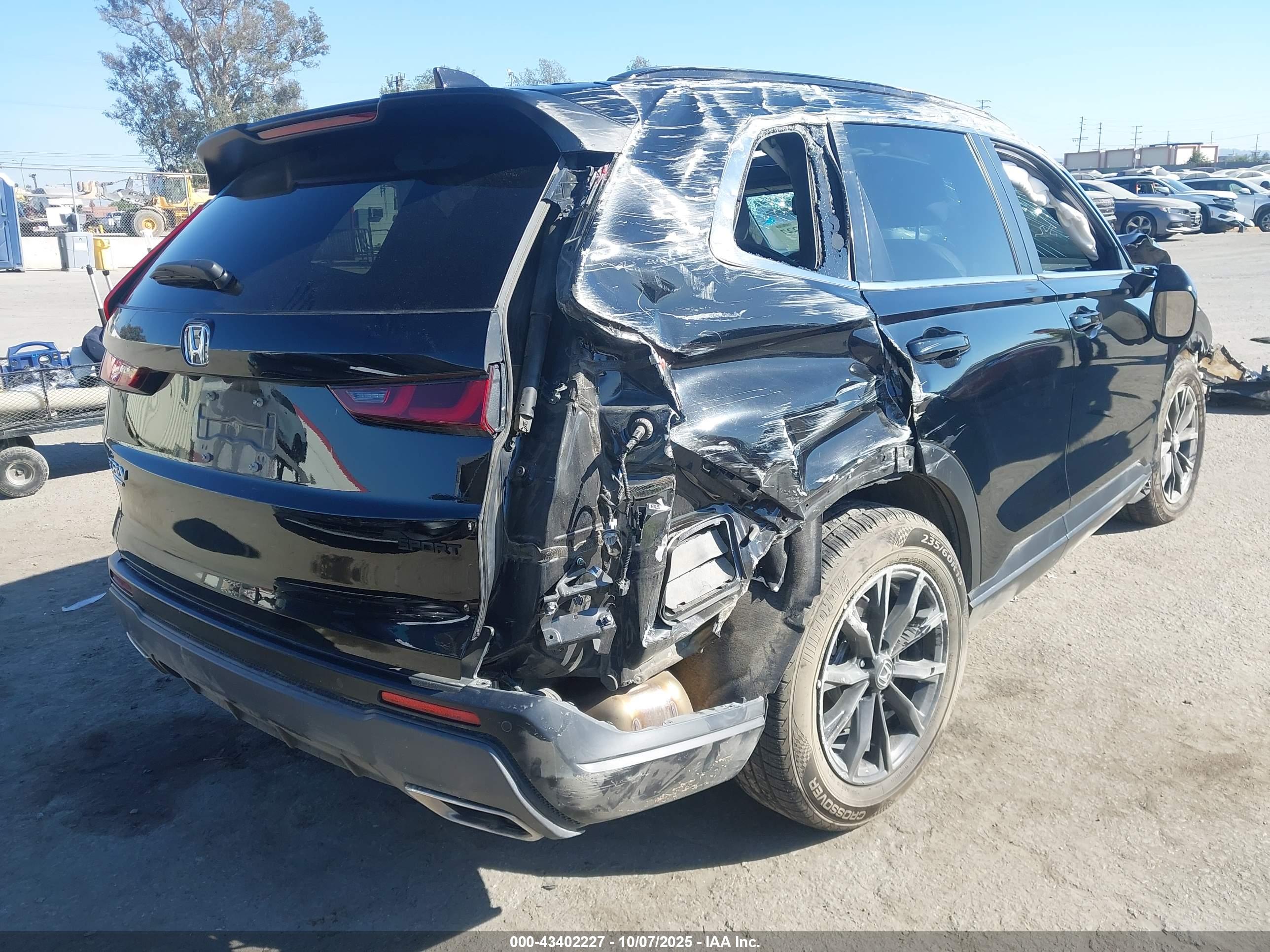 HONDA CR-V image 4