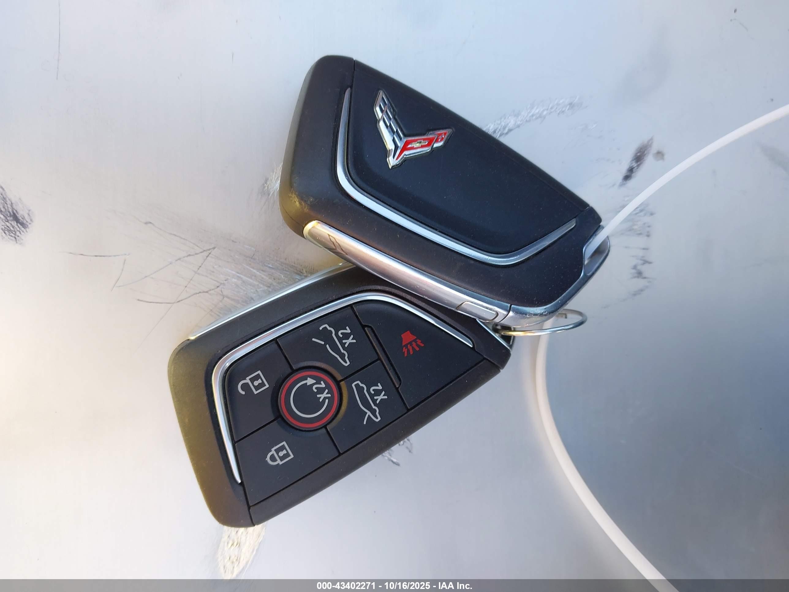 CHEVROLET CORVETTE image 11