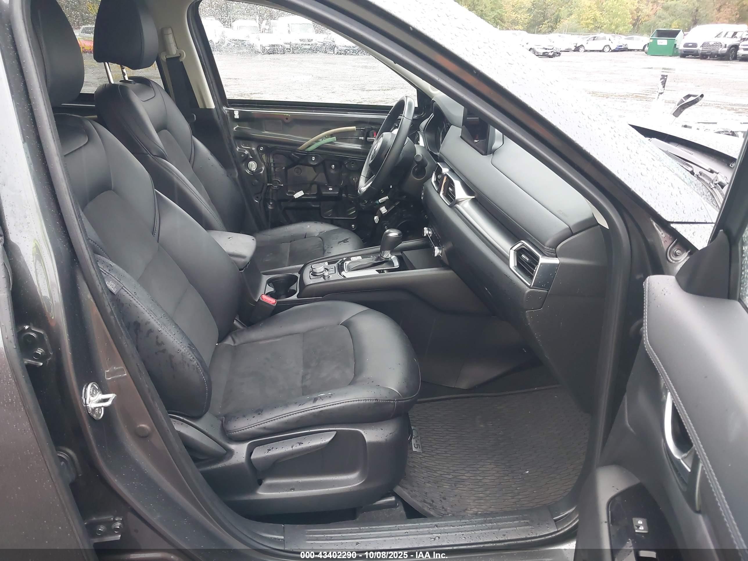 MAZDA CX-5 image 5