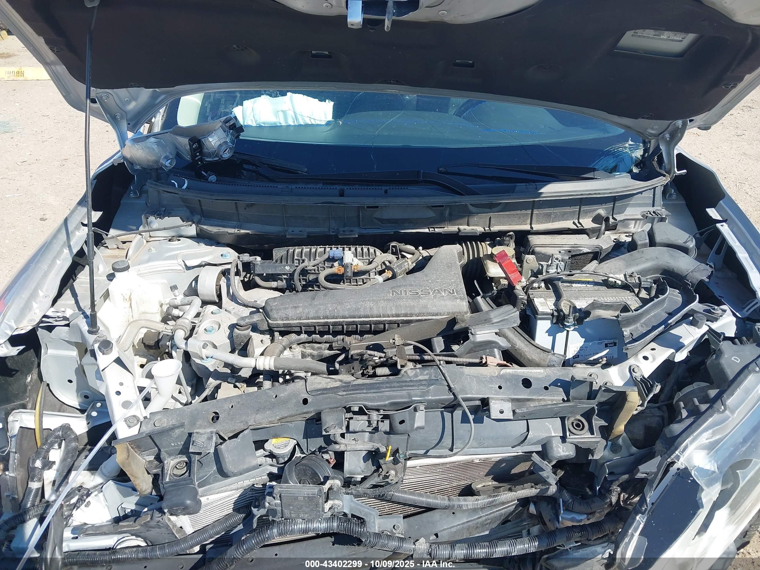 NISSAN ROGUE image 10