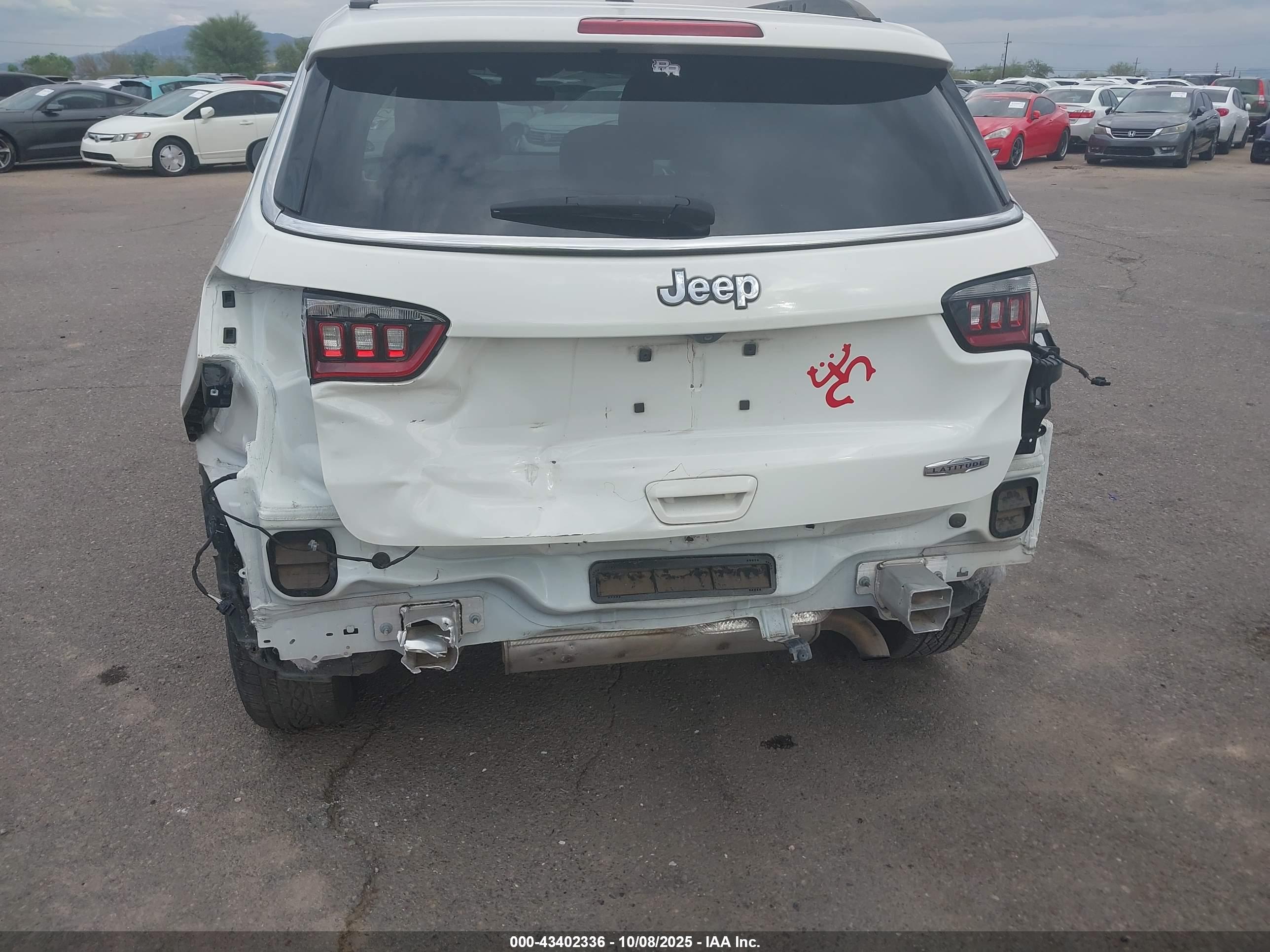 JEEP COMPASS image 6