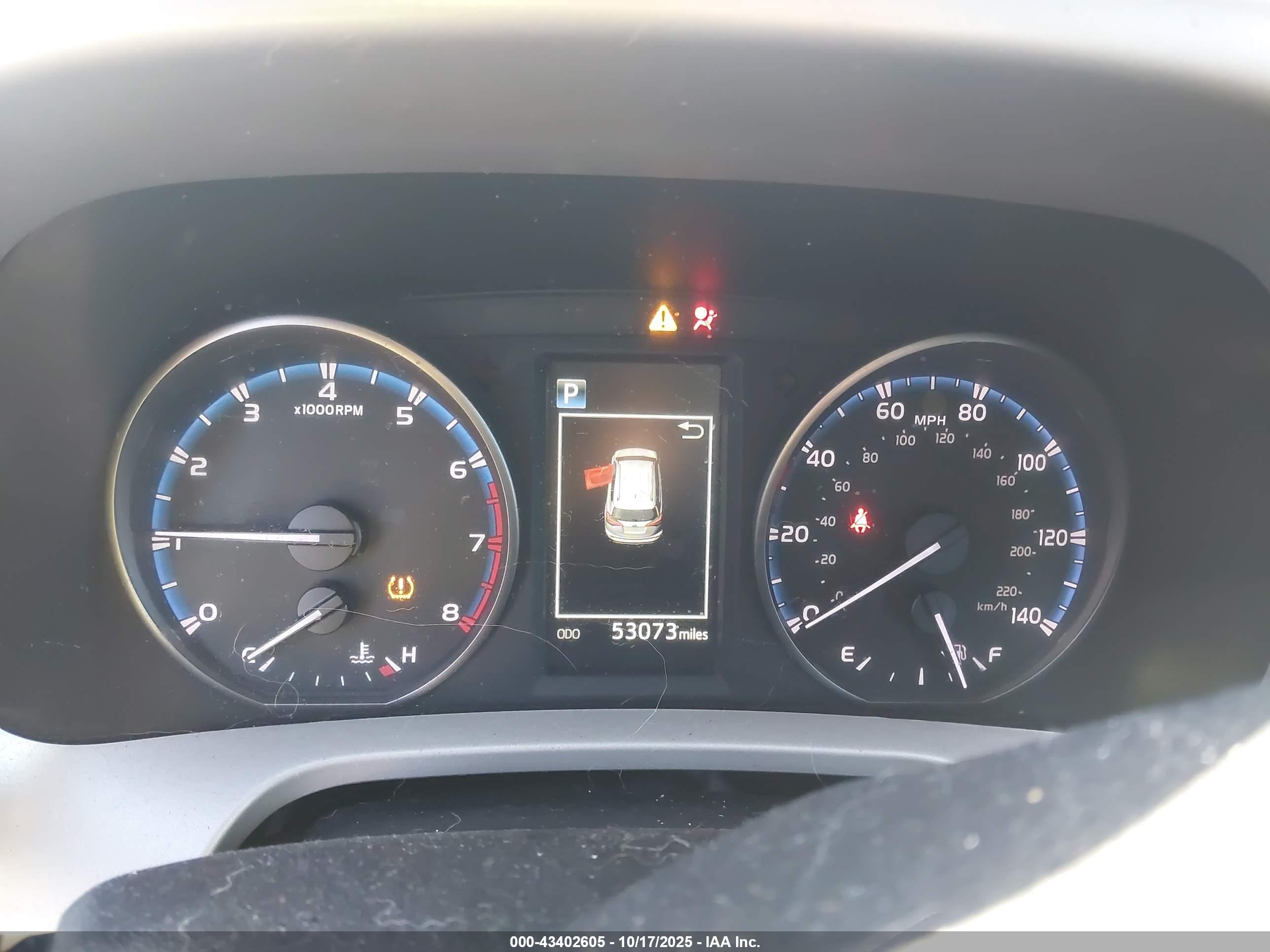 TOYOTA RAV4 image 7