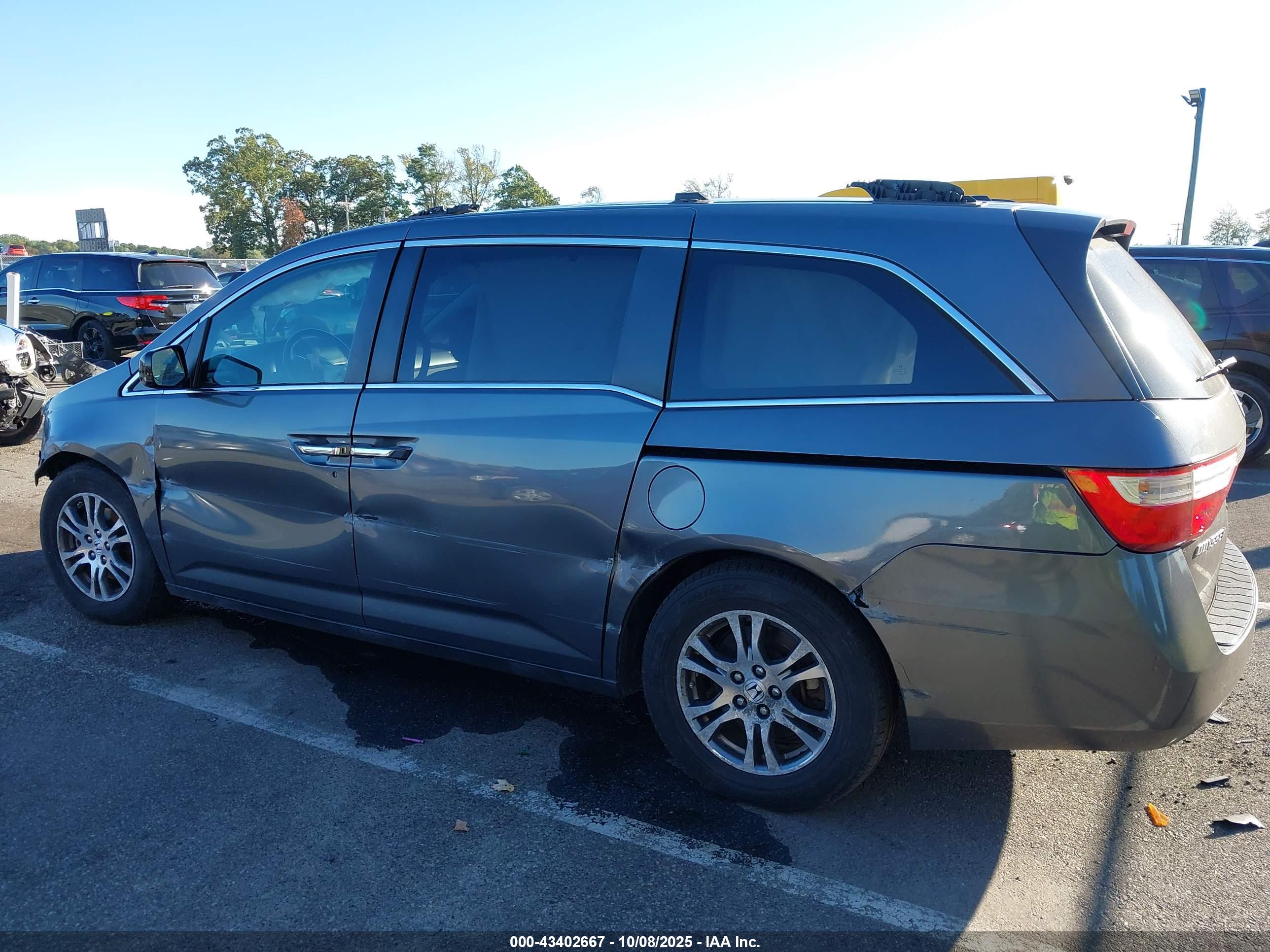 HONDA ODYSSEY image 6