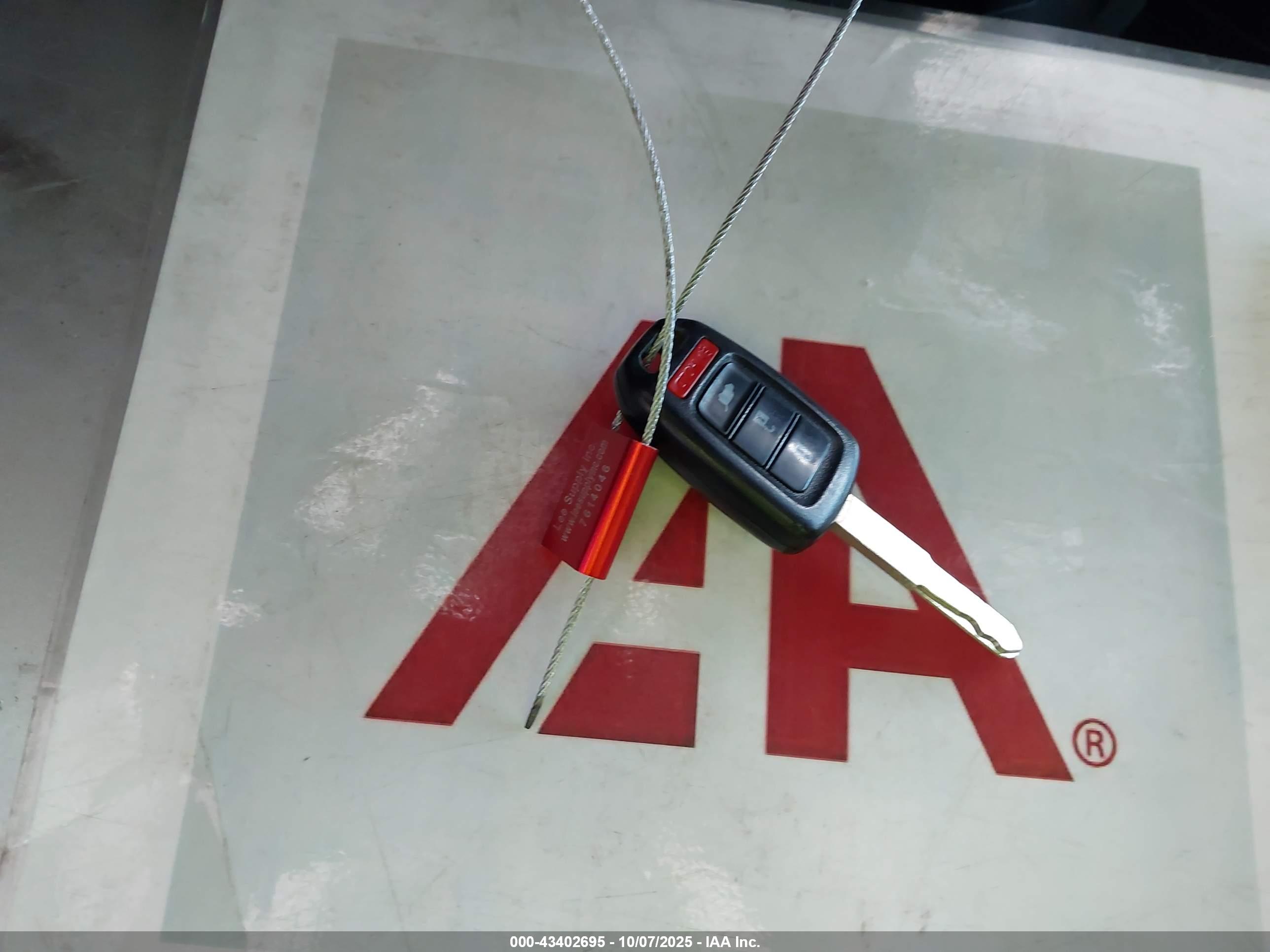 HONDA CIVIC image 11