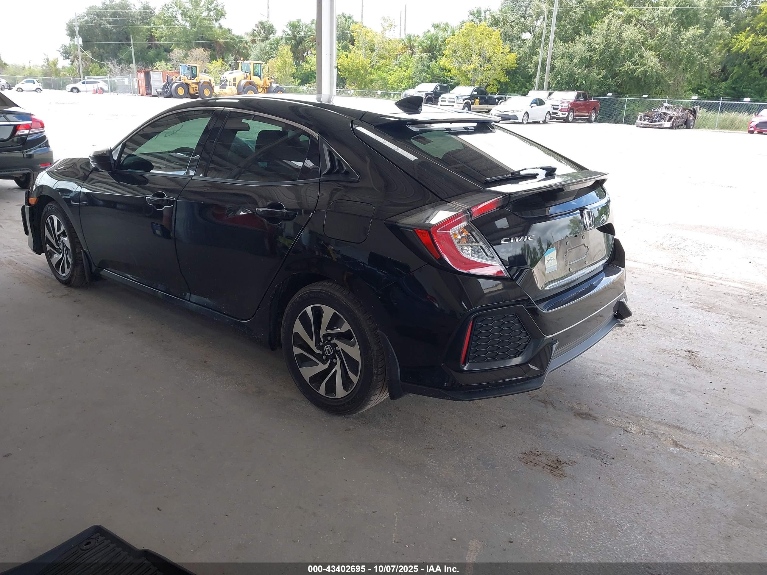 HONDA CIVIC image 3