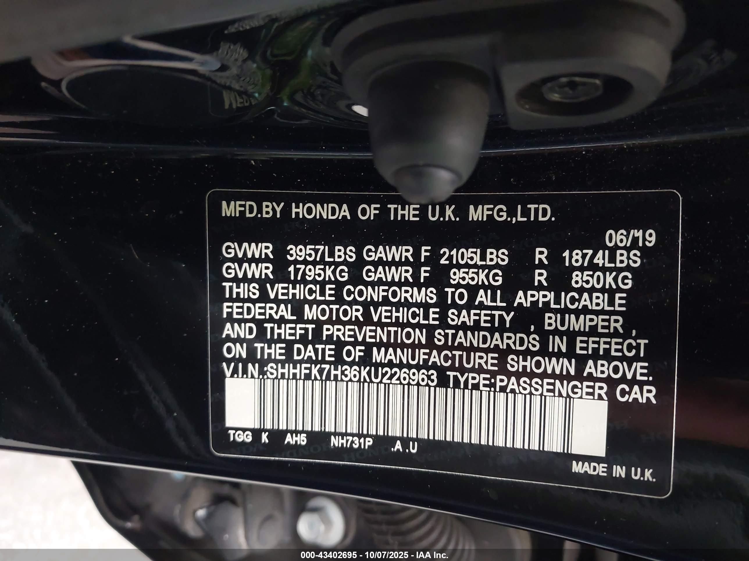 HONDA CIVIC image 9