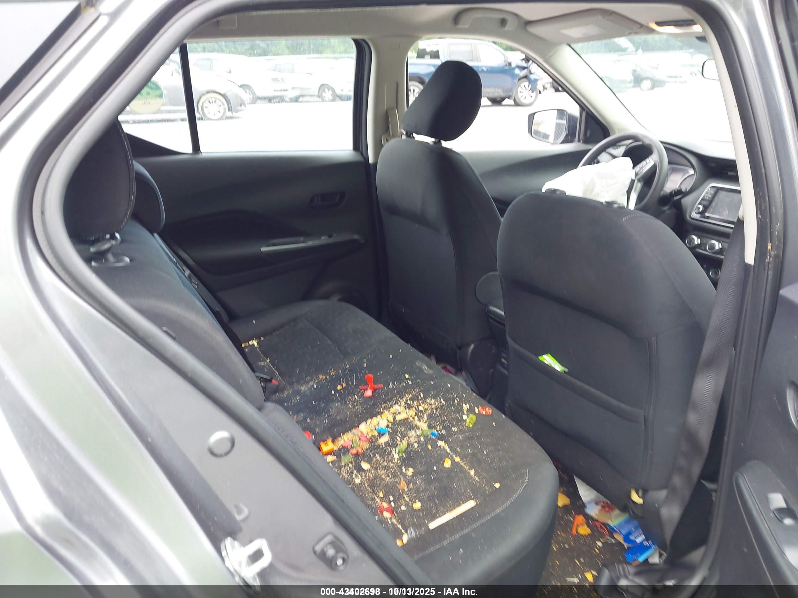 NISSAN KICKS image 8