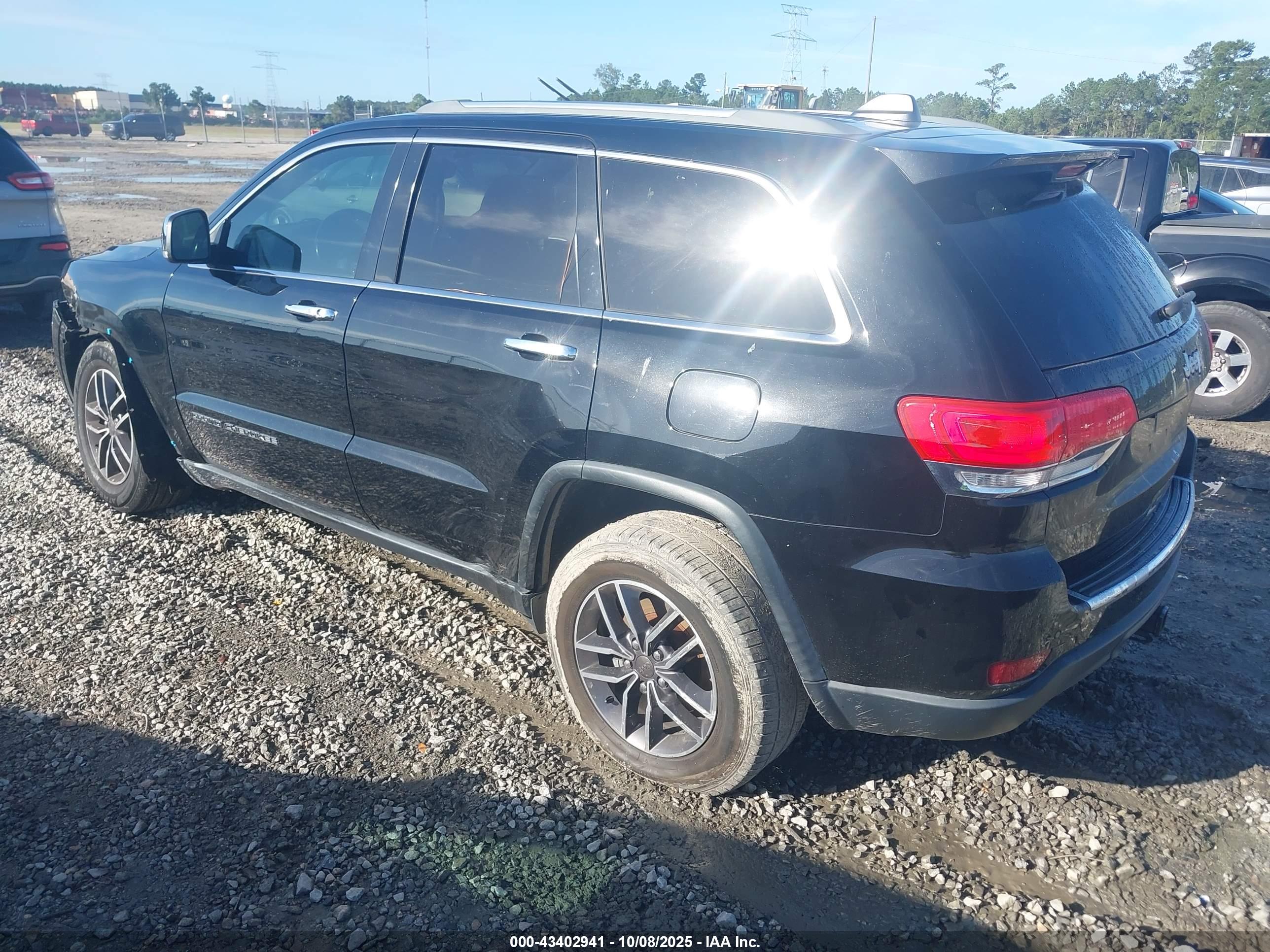 JEEP GRAND image 3