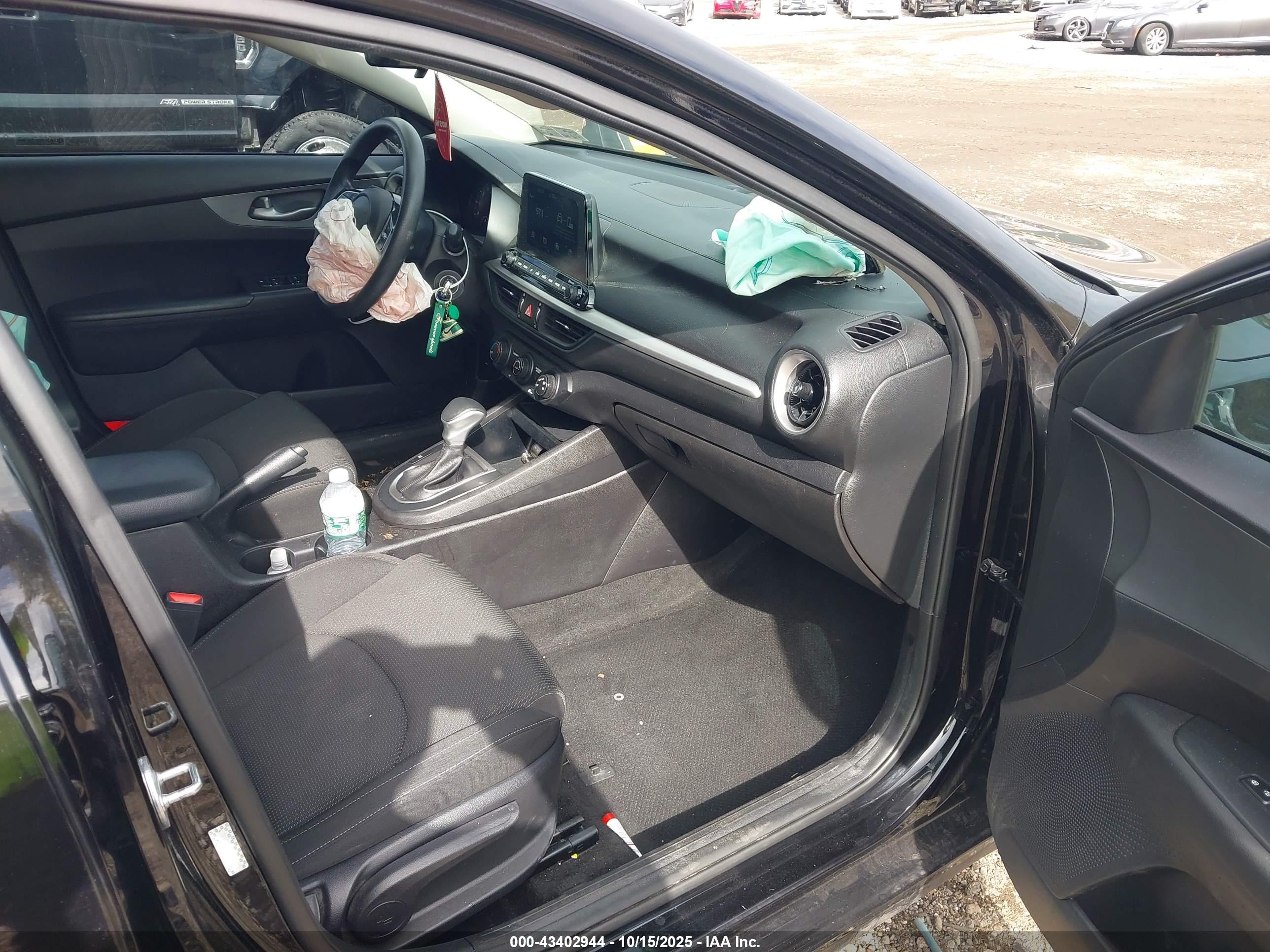 KIA FORTE image 5
