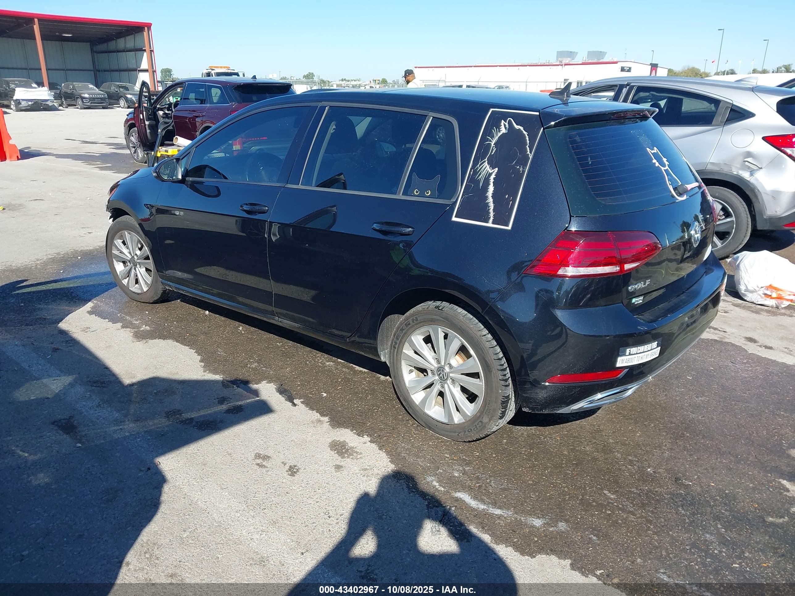 VOLKSWAGEN GOLF image 3