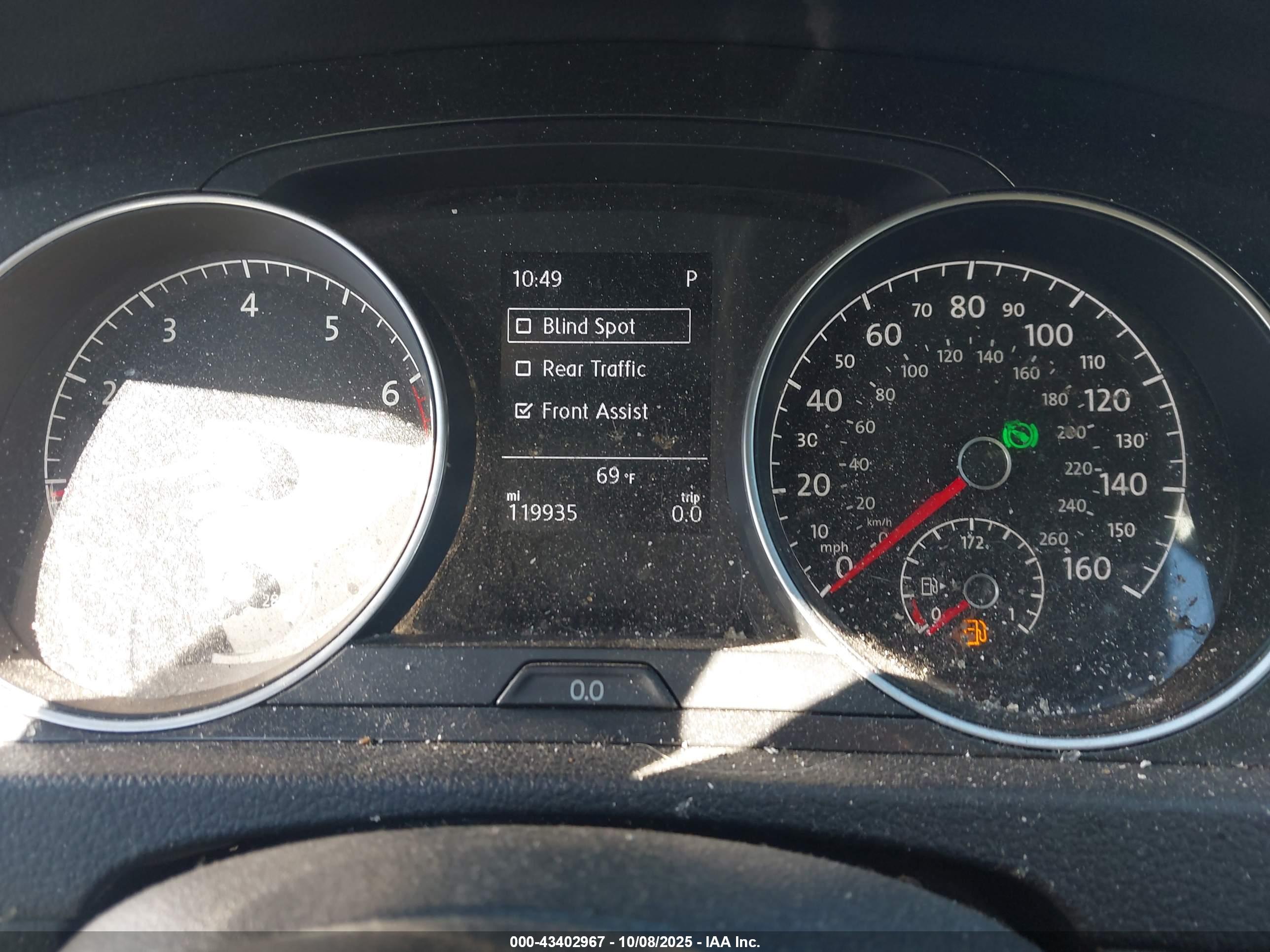 VOLKSWAGEN GOLF image 7